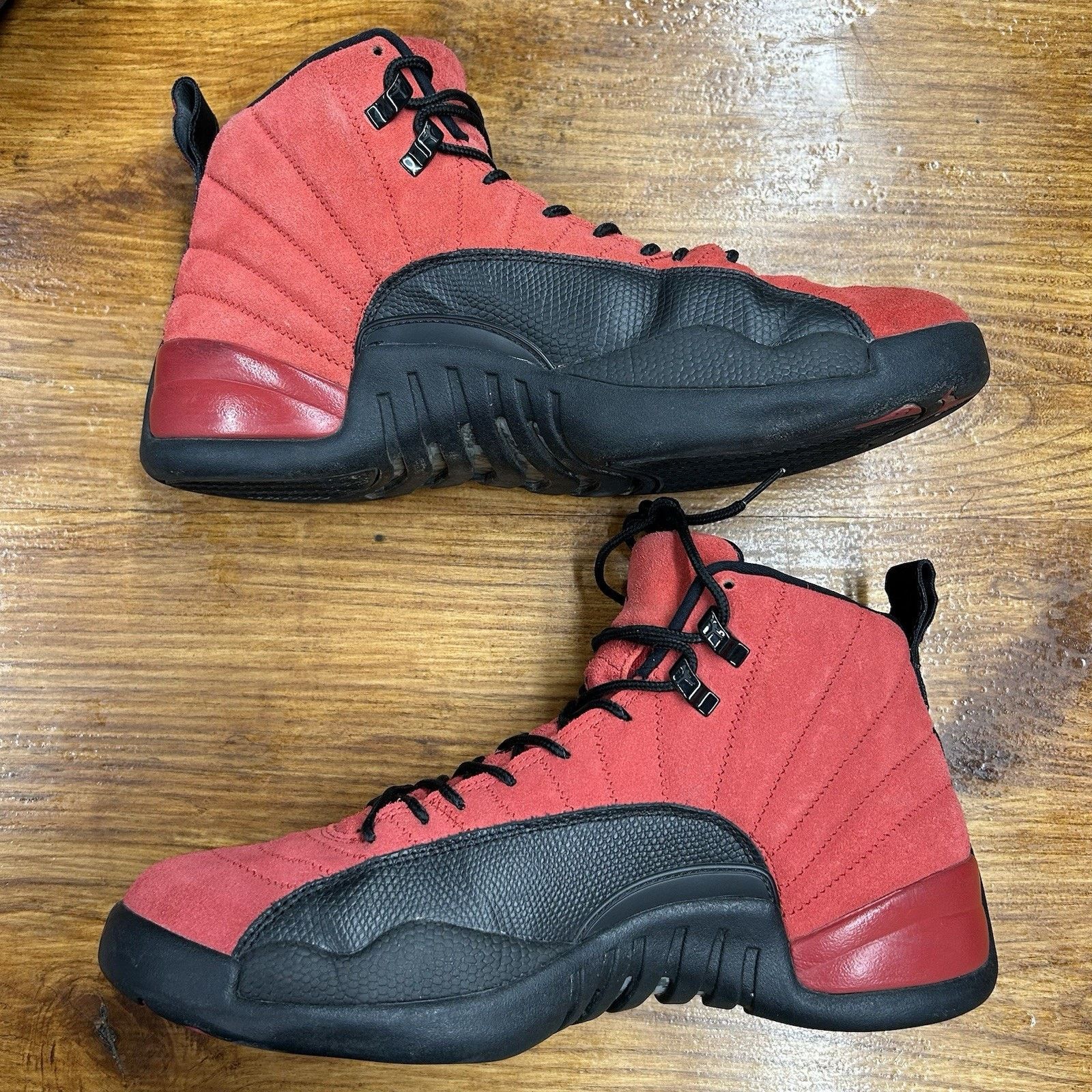 Jordan Brand Size 12 - Jordan 12 Retro Reverse Flu Game 2020 Lightly Worn Size US 12 / EU 45 - 3 Thumbnail