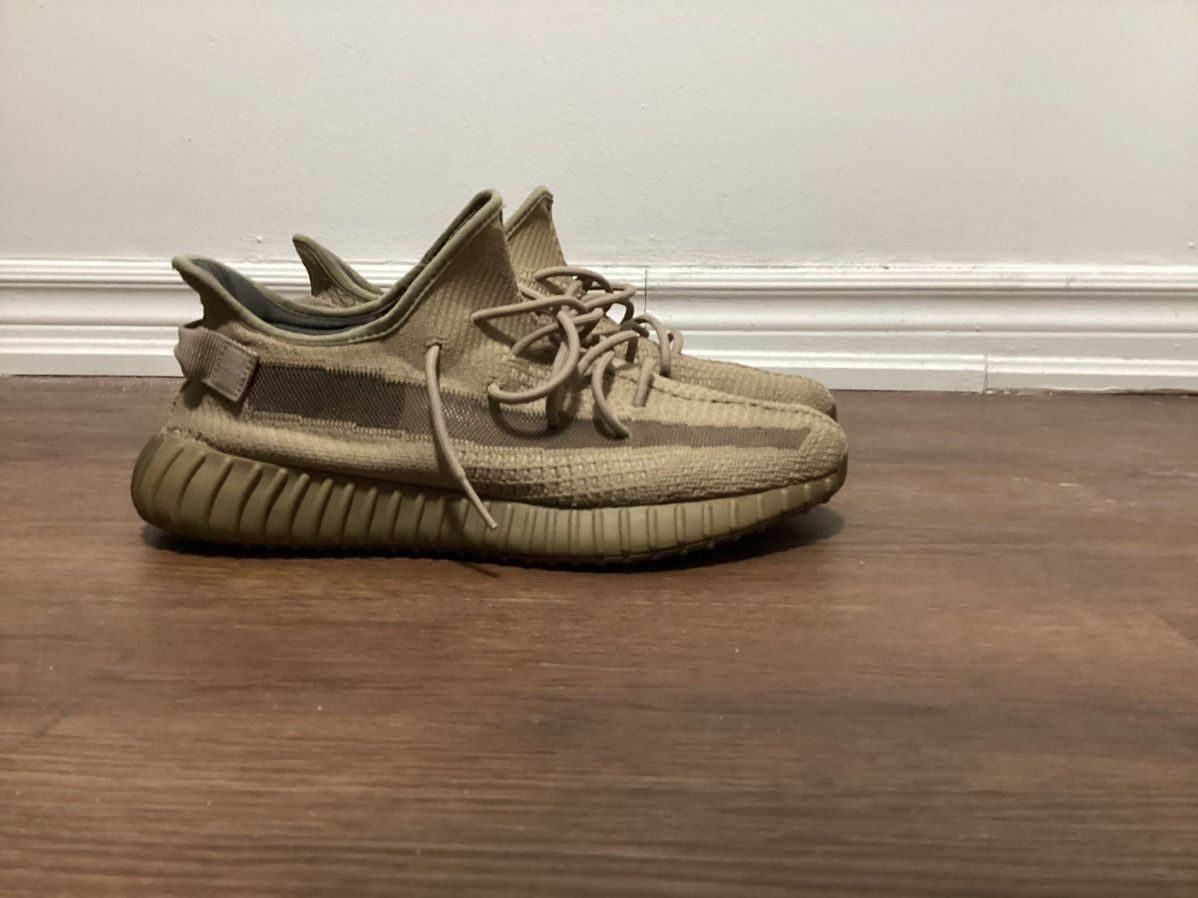 Yeezy Yeezy V2 earth Size US 13 / EU 46 - 1 Thumbnail