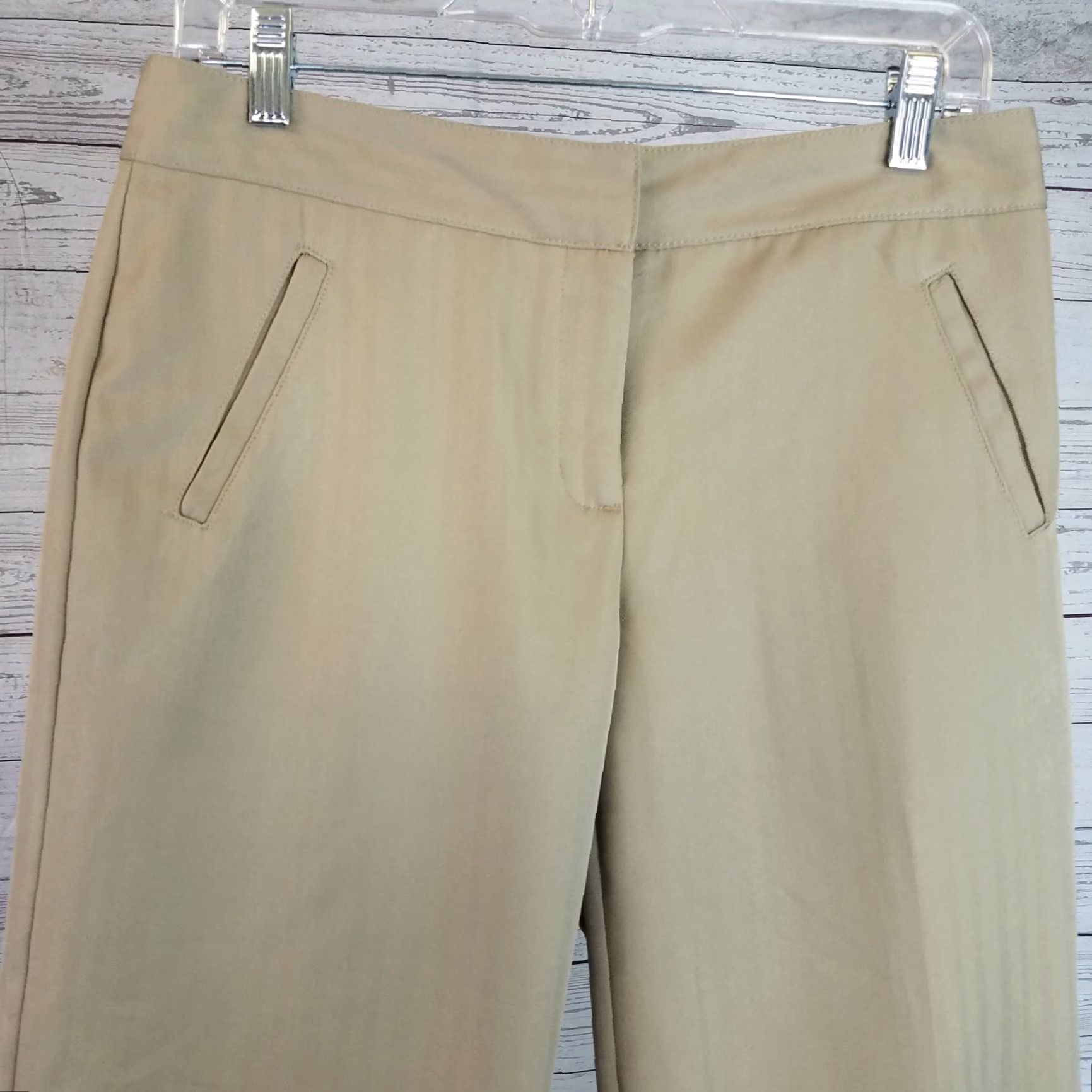 Izod VINTAGE IZOD XFG Womens Capri Pants Sz 6 Tan Mid Rise Polyester Crop Capris Womens 6 Brown Capris Mens? Size 28" / US 6 / IT 42 - 4 Thumbnail