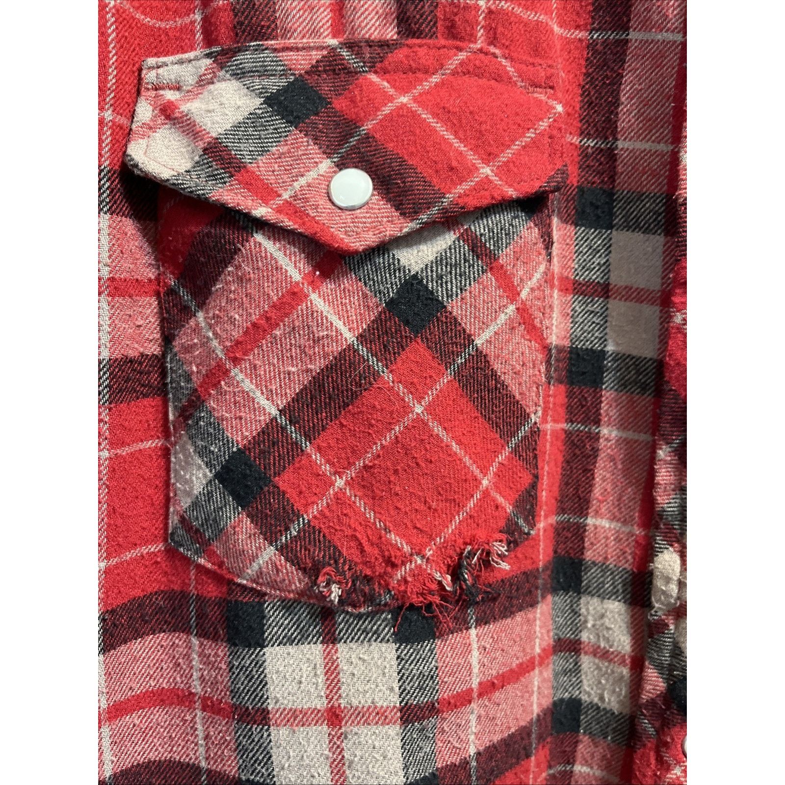Wrangler Wrangler Men’s Large Red Pearl Snap Flannel Shirt Red Plaid Size US L / EU 52-54 / 3 - 6 Thumbnail
