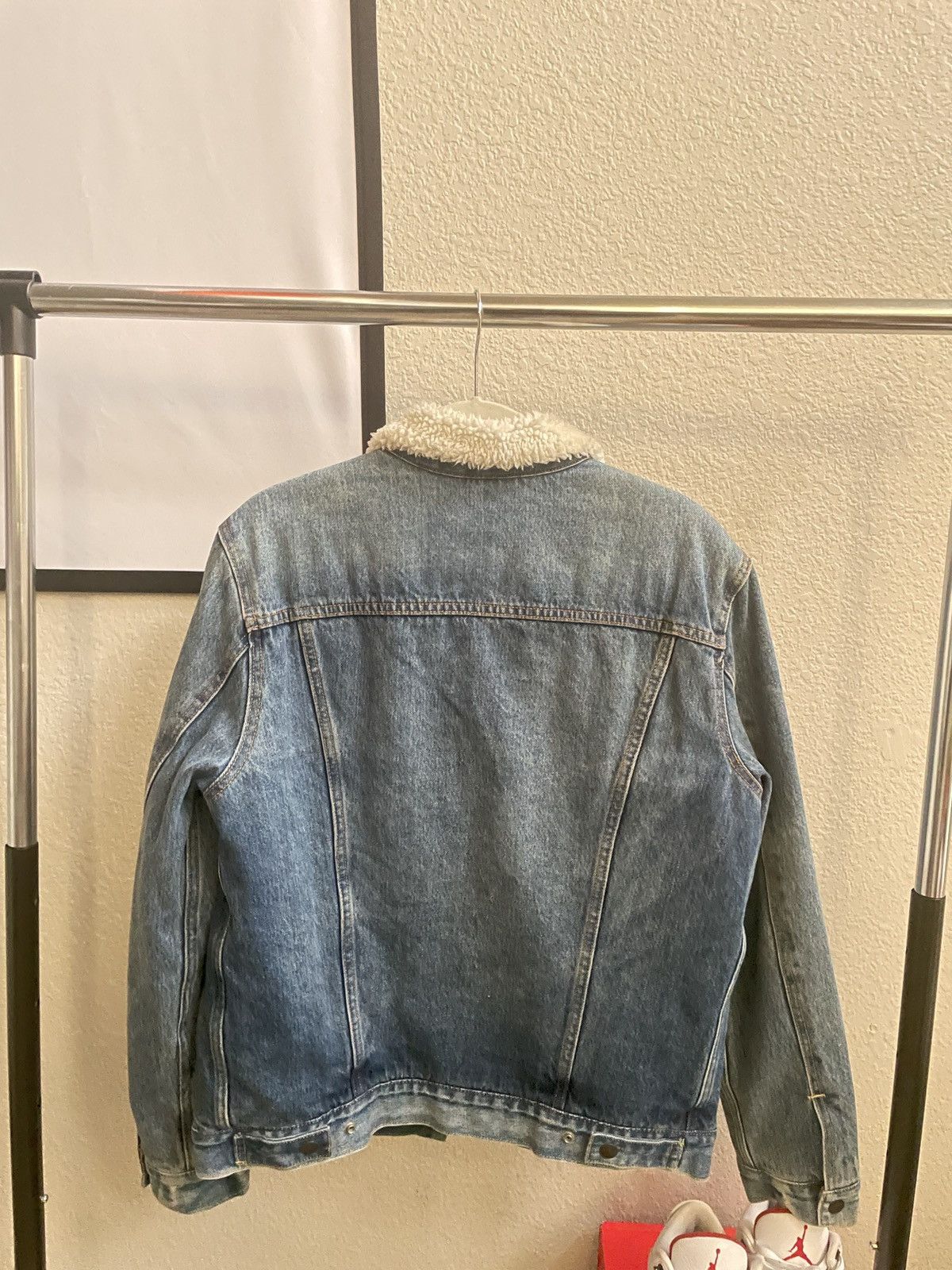 Levi's Levi’s Sherpa Lined Denim Jacket Size US M / EU 48-50 / 2 - 2 Thumbnail