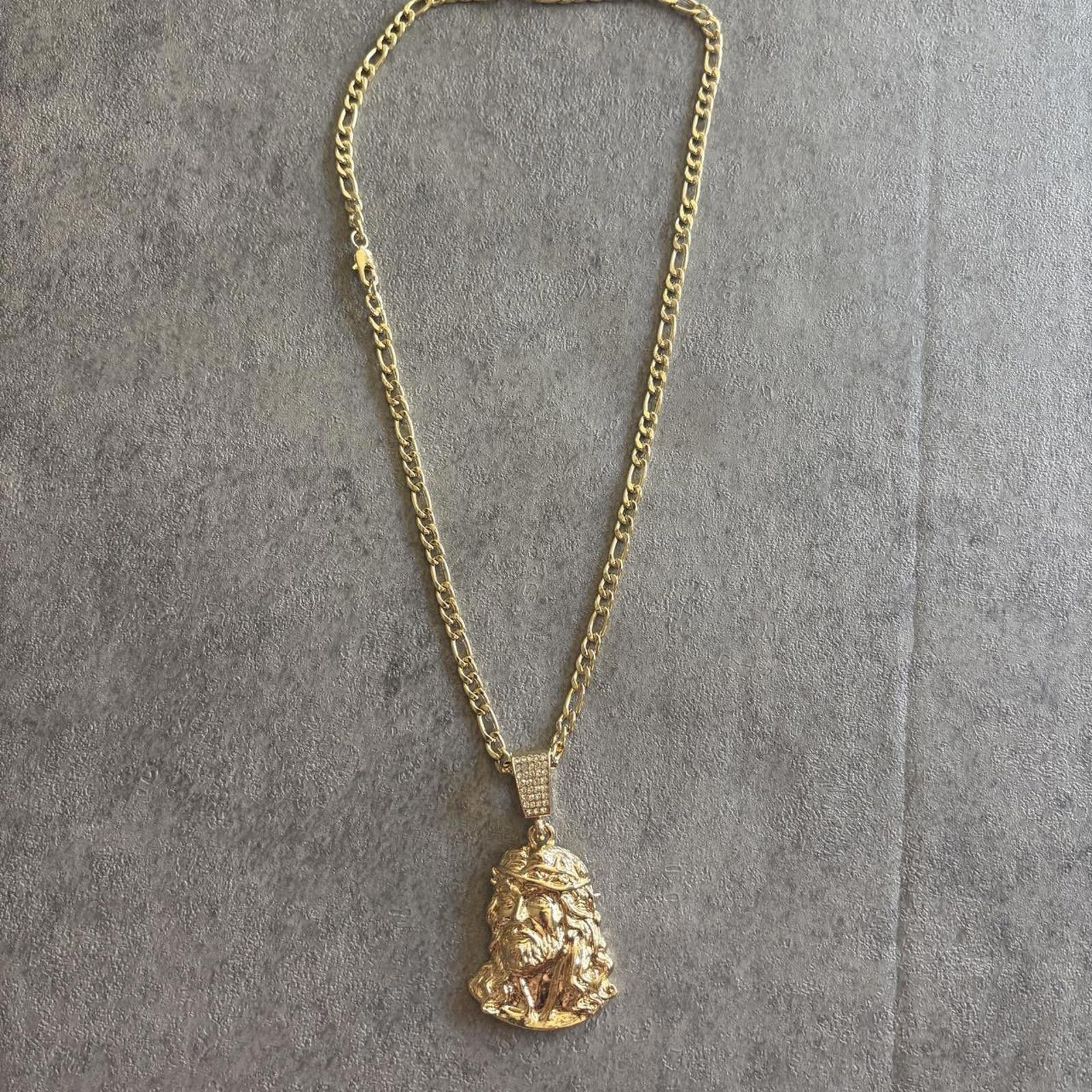 Other Boho Gold Jesus pendant necklace bundle Size ONE SIZE - 5 Thumbnail
