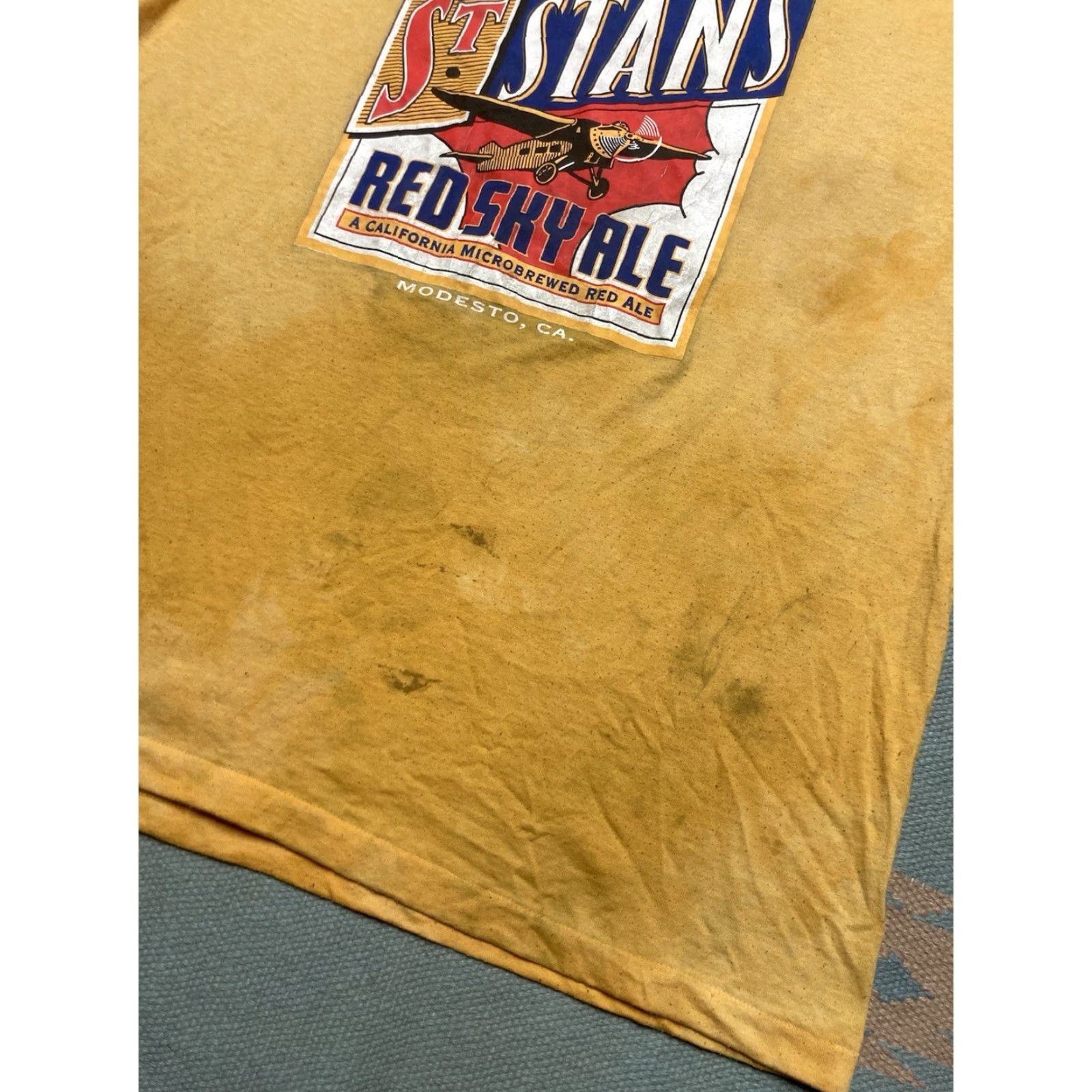Hanes VINTAGE St Stans 90s graphic T-Shirt Red Sky Ale Beer California XL Mens Size US XL / EU 56 / 4 - 2 Thumbnail