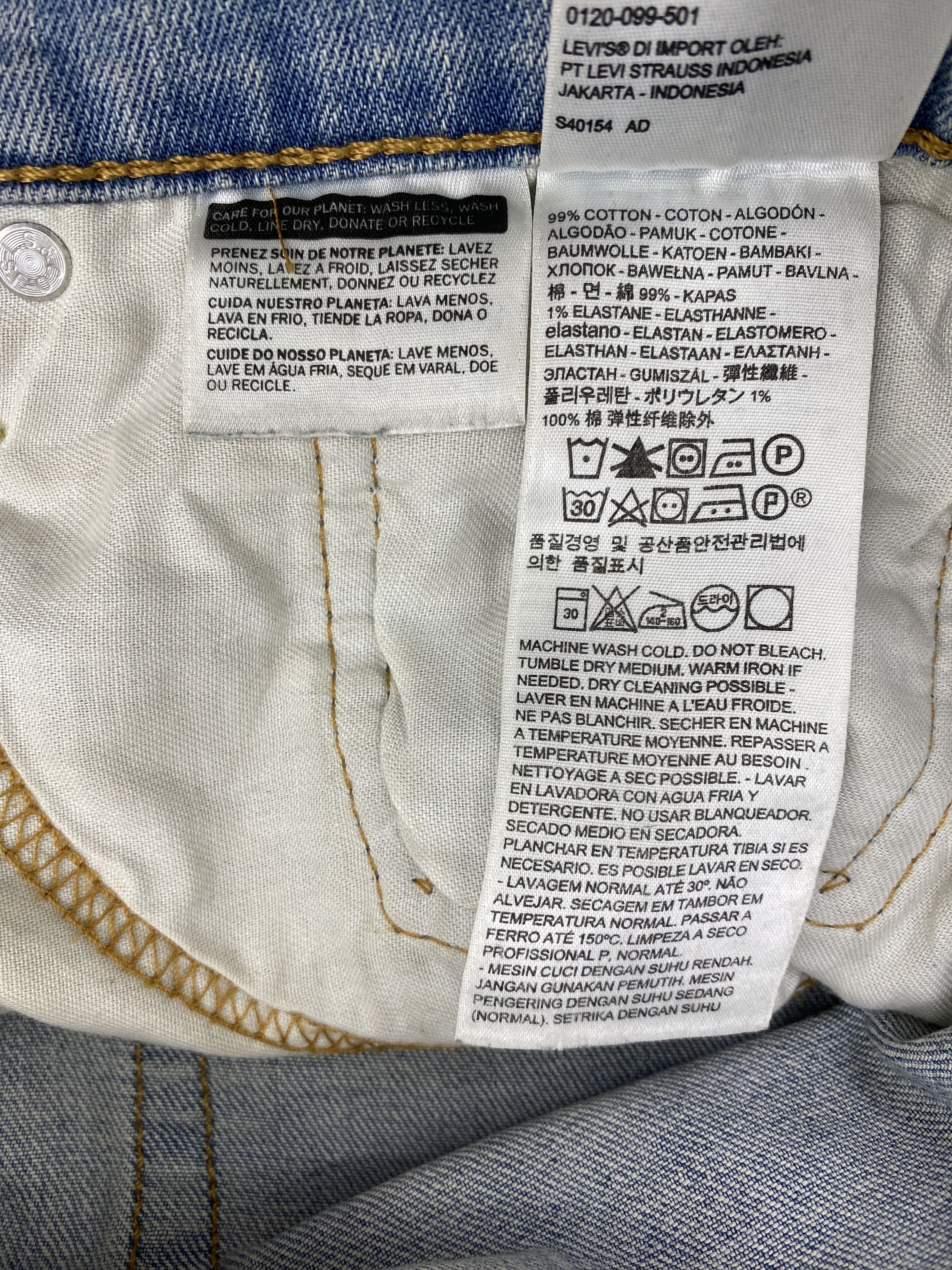 Levi's × Vintage Faded Blue Vintage Levis 514 Jeans Size US 37 - 12 Thumbnail