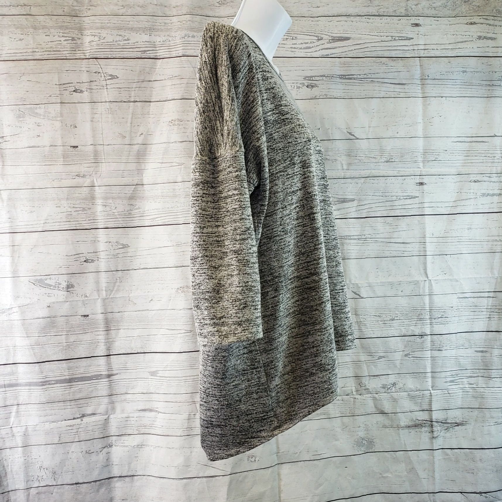 Vintage Lisette L Womens Knit Top M Heathered Gray 3/4 Sleeve Twisted Back Tunic Blouse Size M / US 6-8 / IT 42-44 - 2 Thumbnail