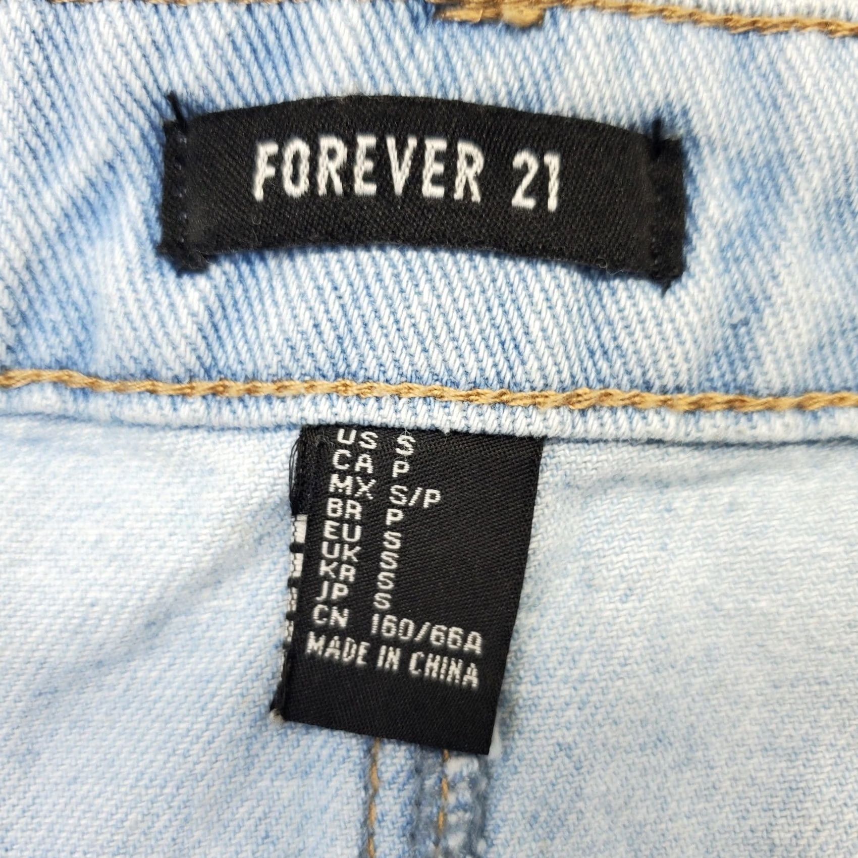 Forever 21 FOREVER 21 Mini Jean Skirt Womens Size S Blue Denim Stretch Light Wash 5-Pockets Short Skirt Size 28" / US 6 / IT 42 - 5 Thumbnail