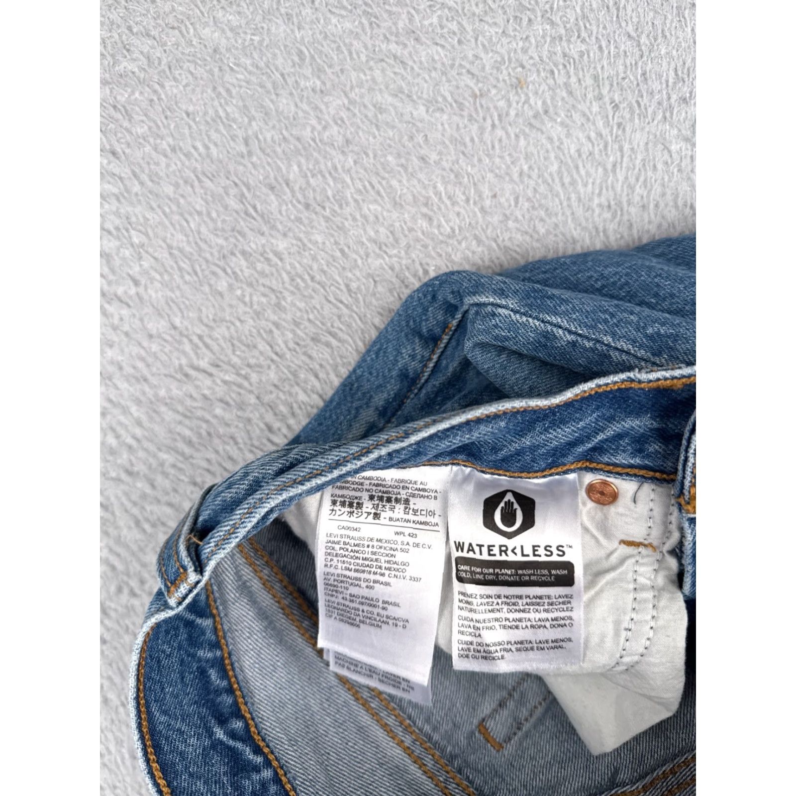 Levi's VINTAGE Levis Premium Jeans Women 27 Blue Denim Big E Wedgie Straight Button Fly 27x26 Size 27" / US 4 / IT 40 - 7 Thumbnail