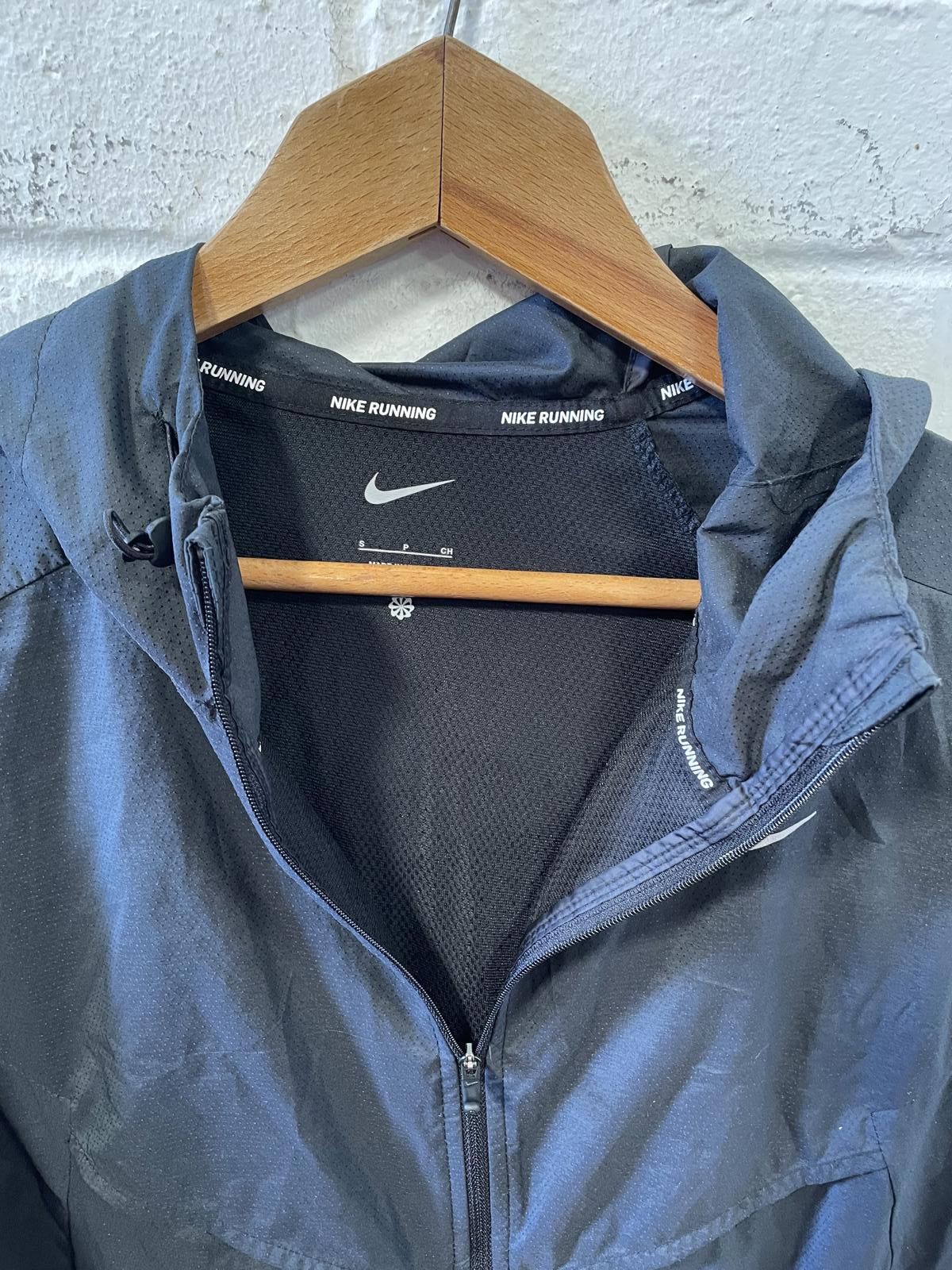 Nike Nike Running Men's Windbreaker Jacket Size US M / EU 48-50 / 2 - 1 Thumbnail