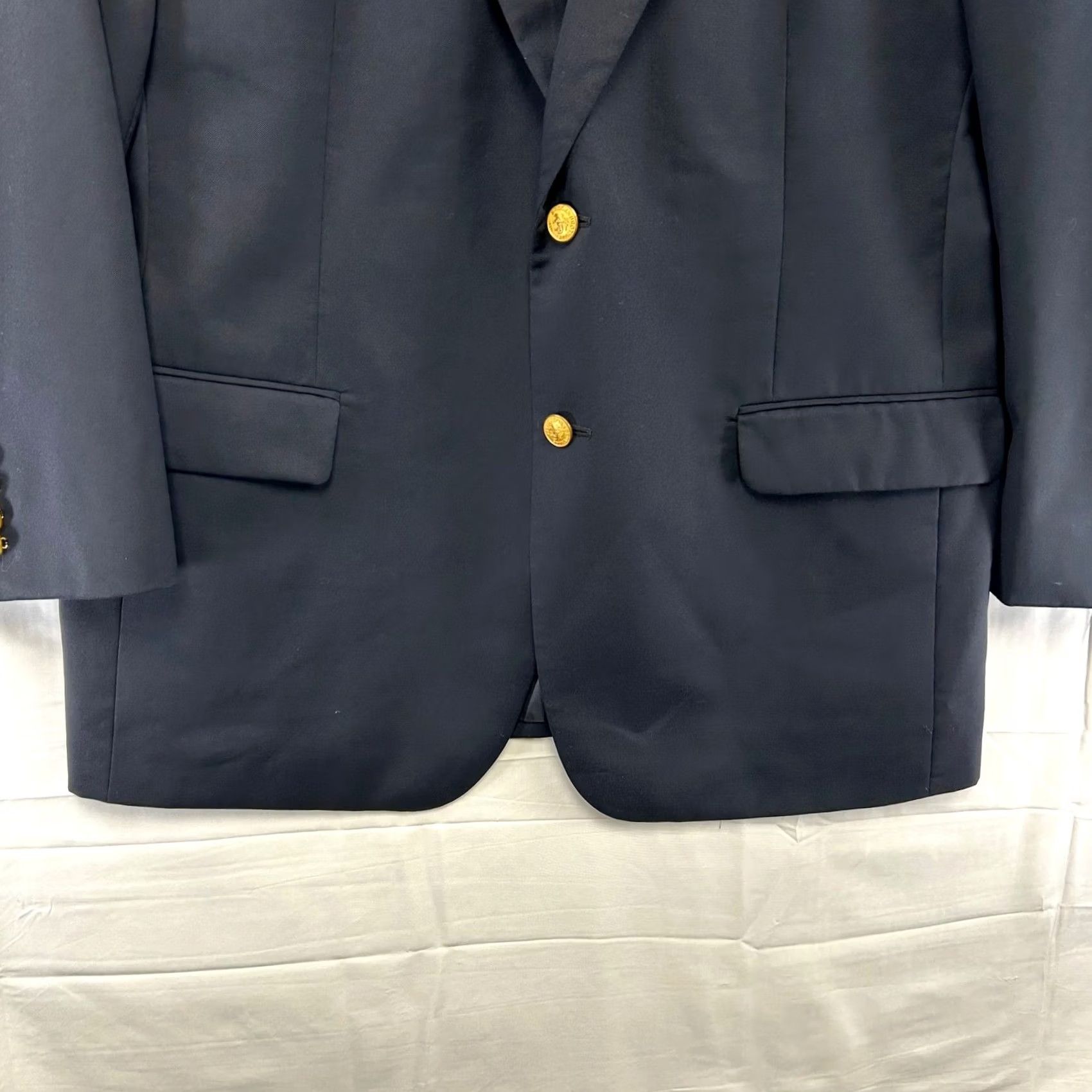 Brooks Brothers Brooks Brothers 346 Navy Blue Blazer Mens 43R 100% Wool Gold Button Sport Coat Size 46R - 3 Thumbnail