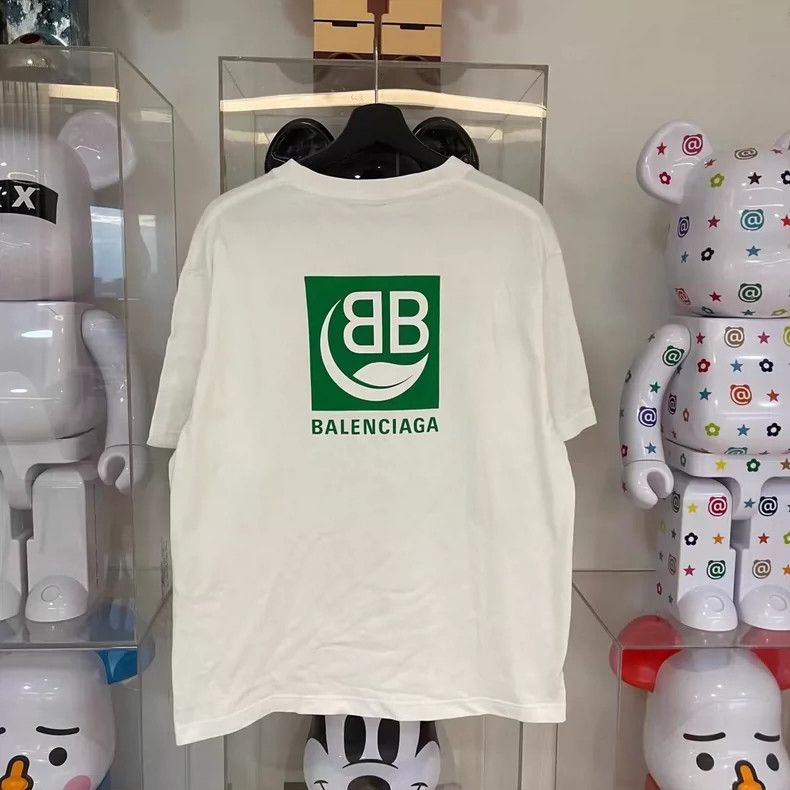 Balenciaga Balenciaga Eco-Friendly Short Sleeve Size US S / EU 44-46 / 1 - 1 Thumbnail