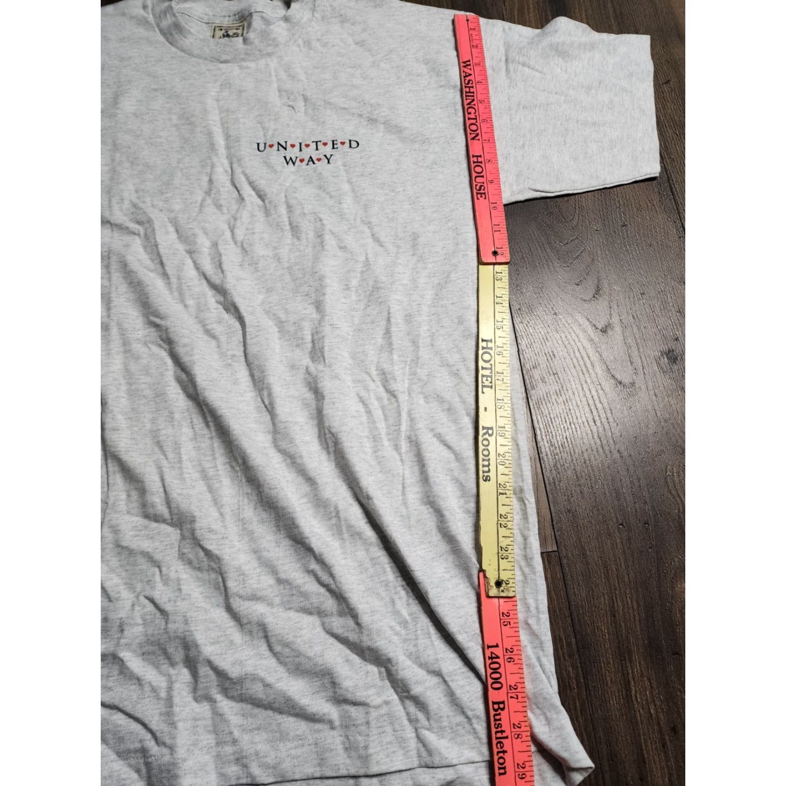 Vintage VINTAGE Alore United Way T Shirt Mens L Crew Neck Short Sleeve Cotton Gray Double Sided 2-Sided Graphic Print 90s Event Community Mens Size US L / EU 52-54 / 3 - 3 Thumbnail
