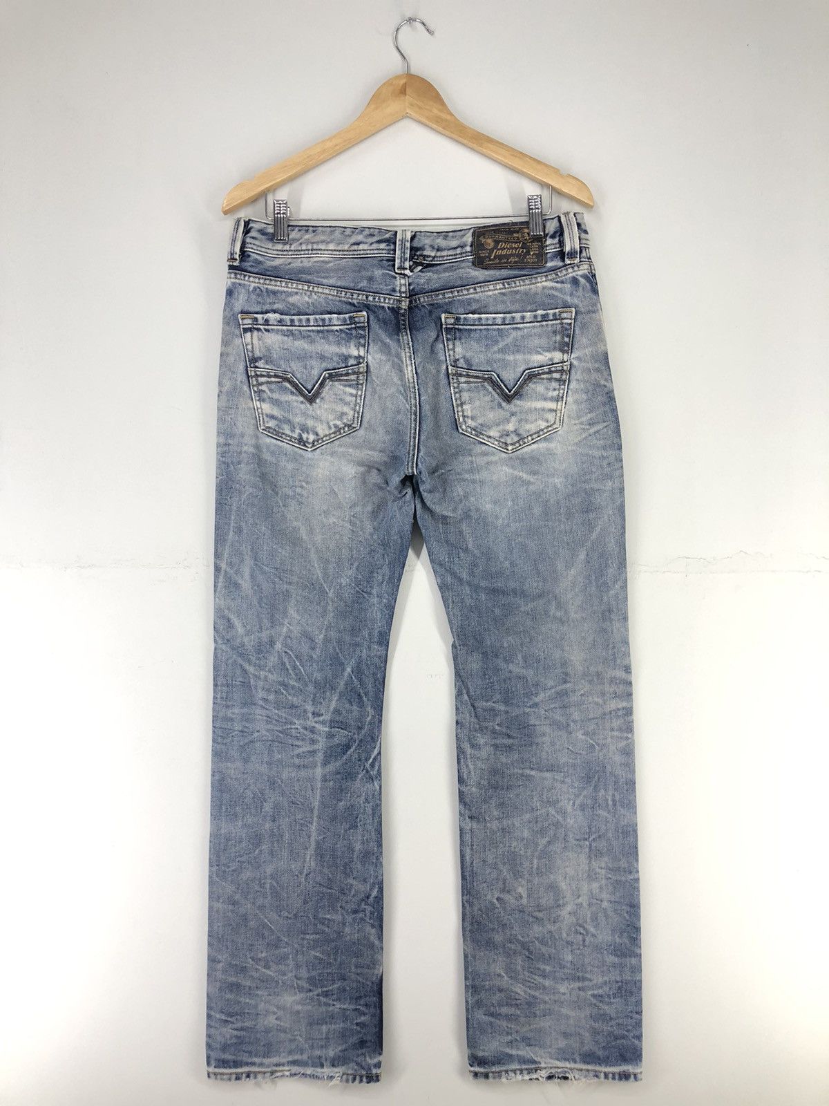 Diesel Vintage Diesel Larkee Distressed Stone Wash Jeans Size US 32 / EU 48 - 2 Thumbnail