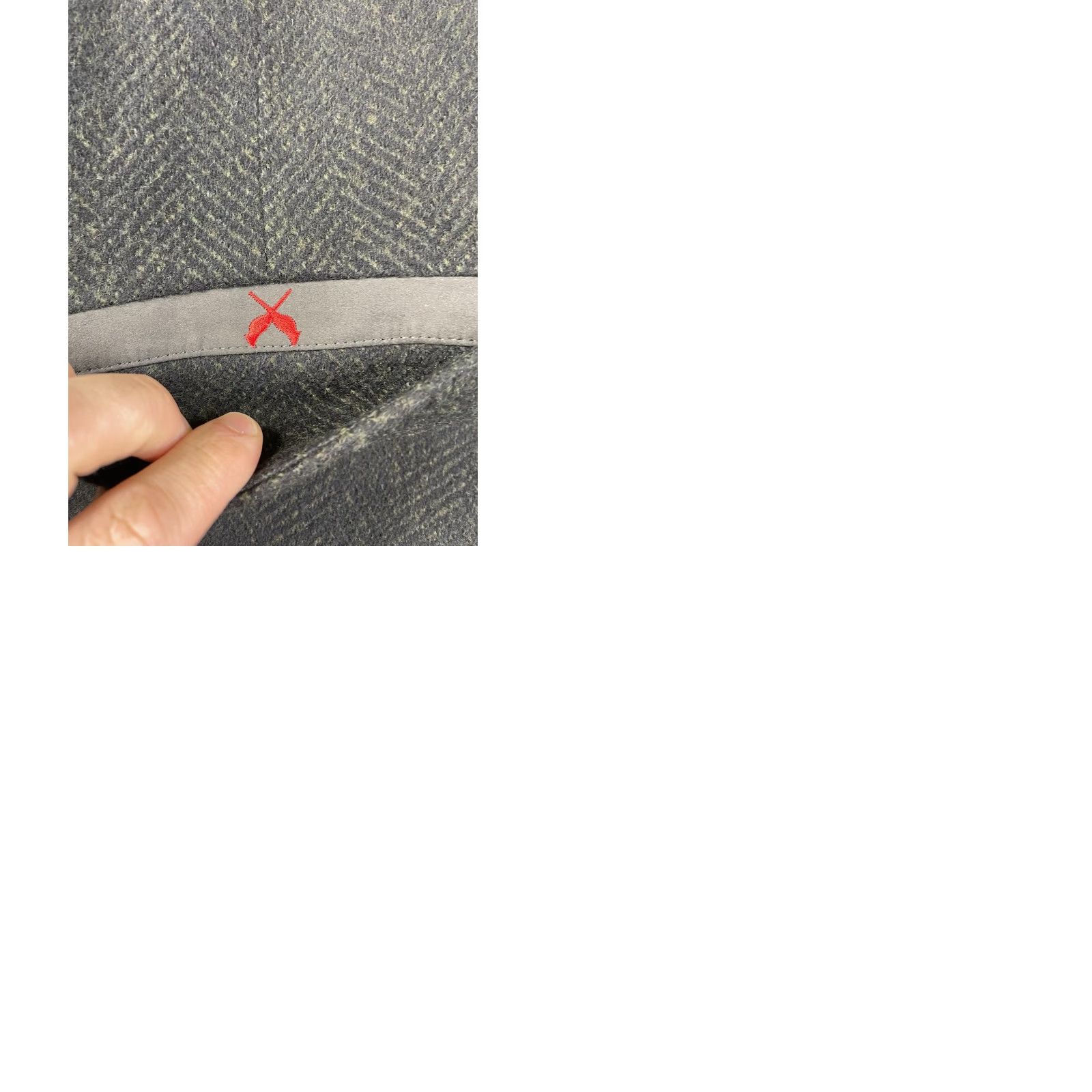 Olive Cardinal Of Canada Coat Olive Herringbone Wool Cashmere 44R Overcoat MenYes Regular Long Jacket-Topcoat Style Size US S / EU 44-46 / 1 - 9 Thumbnail