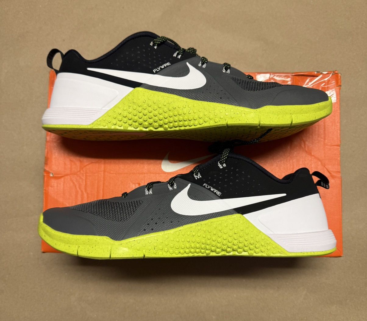 Nike Nike Metcon 1 OG 2025 men’s size 14 weightlifting training! Size US 14 / EU 47 - 1 Thumbnail