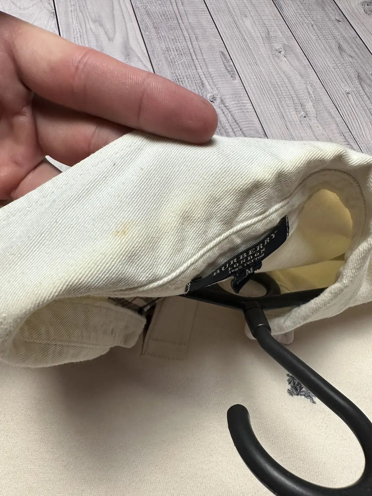 Burberry Vintage Burberry long sleeve rugby logo size M/L Size US XL / EU 56 / 4 - 5 Thumbnail