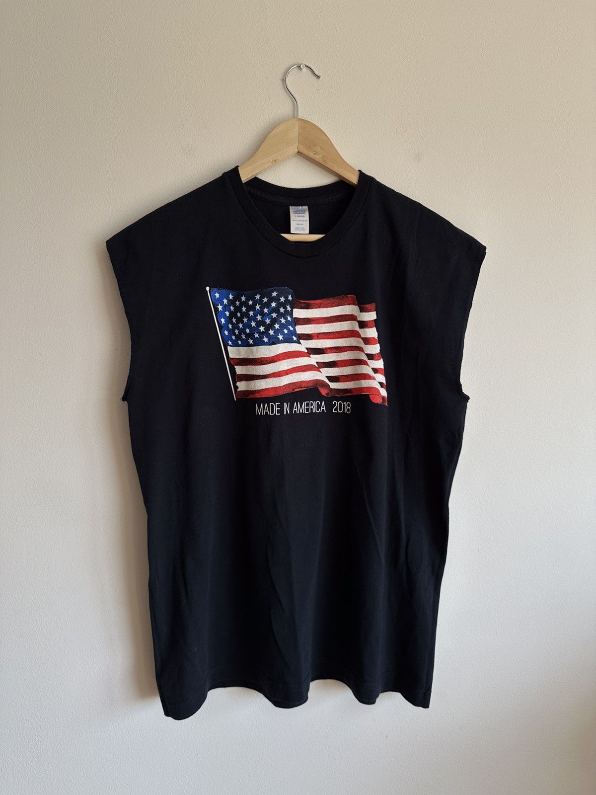 Other Made in USA sleeveless Tee from 2018 Size US M / EU 48-50 / 2 - 1 Thumbnail