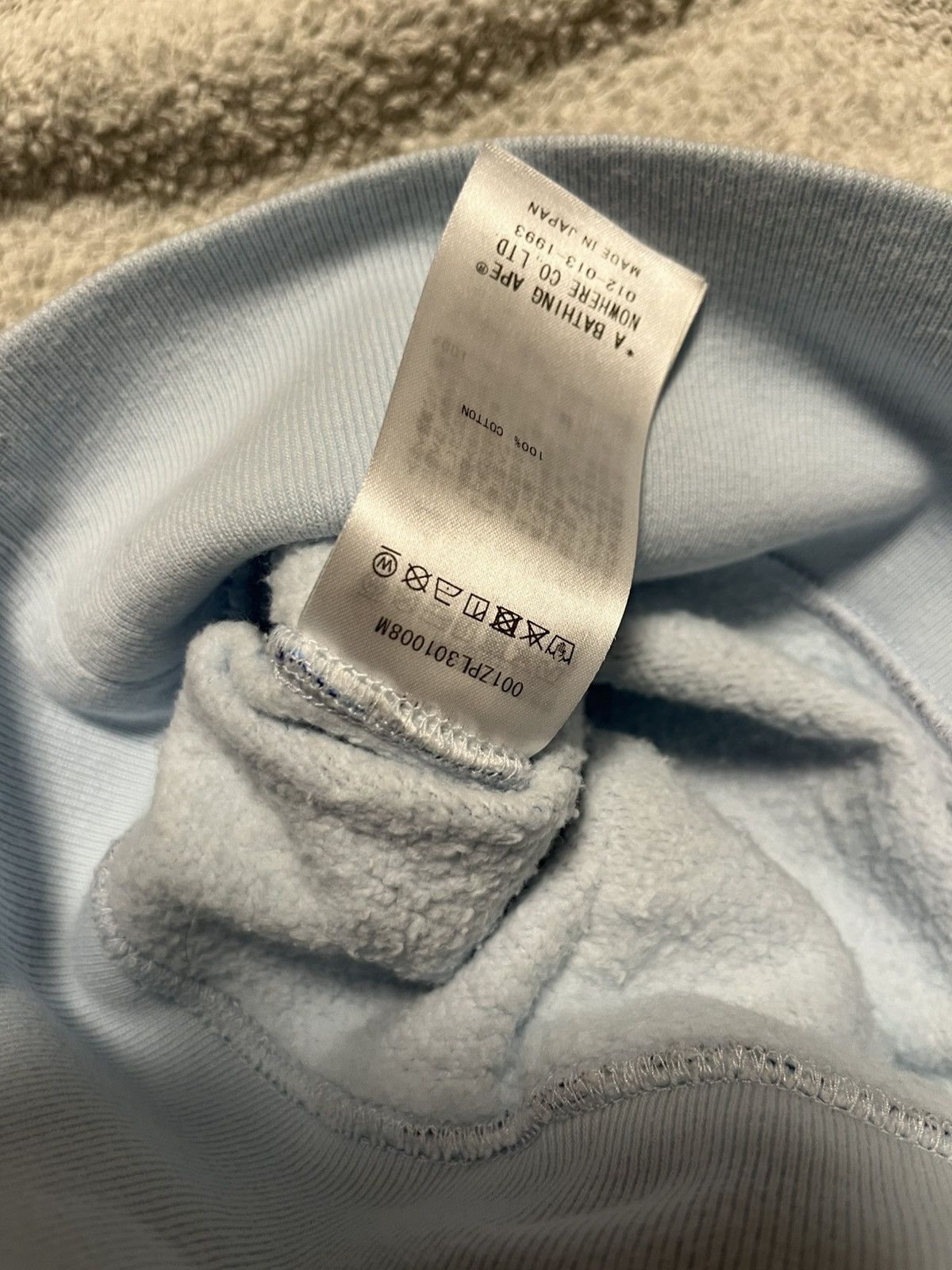 Bape ABC Camo Crystal Stone Shark Hoodie Size US M / EU 48-50 / 2 - 8 Thumbnail
