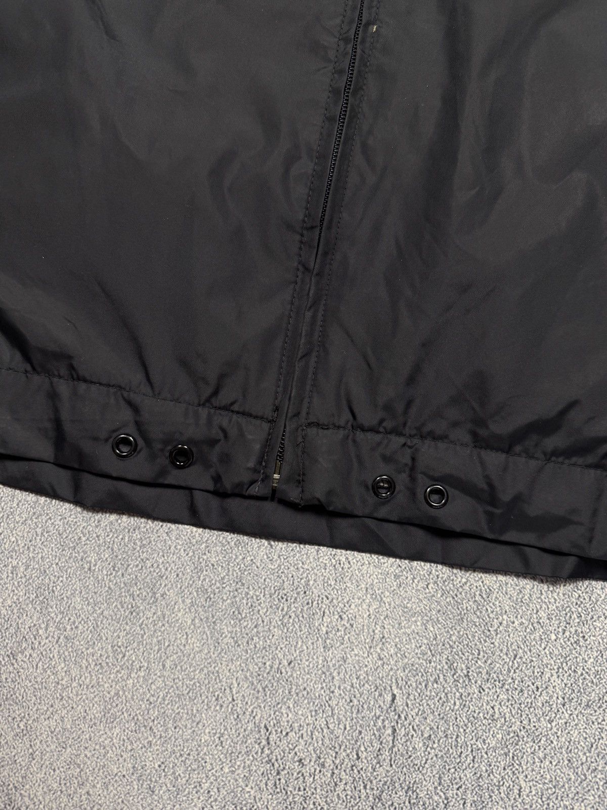 Nike Nike Vintage Nylon Jacket Size US M / EU 48-50 / 2 - 11 Thumbnail