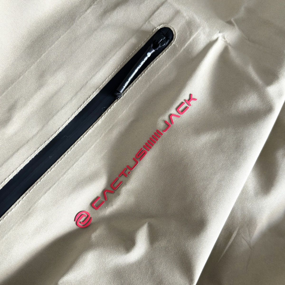 Goretex × Nike × Travis Scott 2021 2022 Nike x Travis Scott Jack CACT.US CORP Zip Jacket L Size US L / EU 52-54 / 3 - 10 Thumbnail