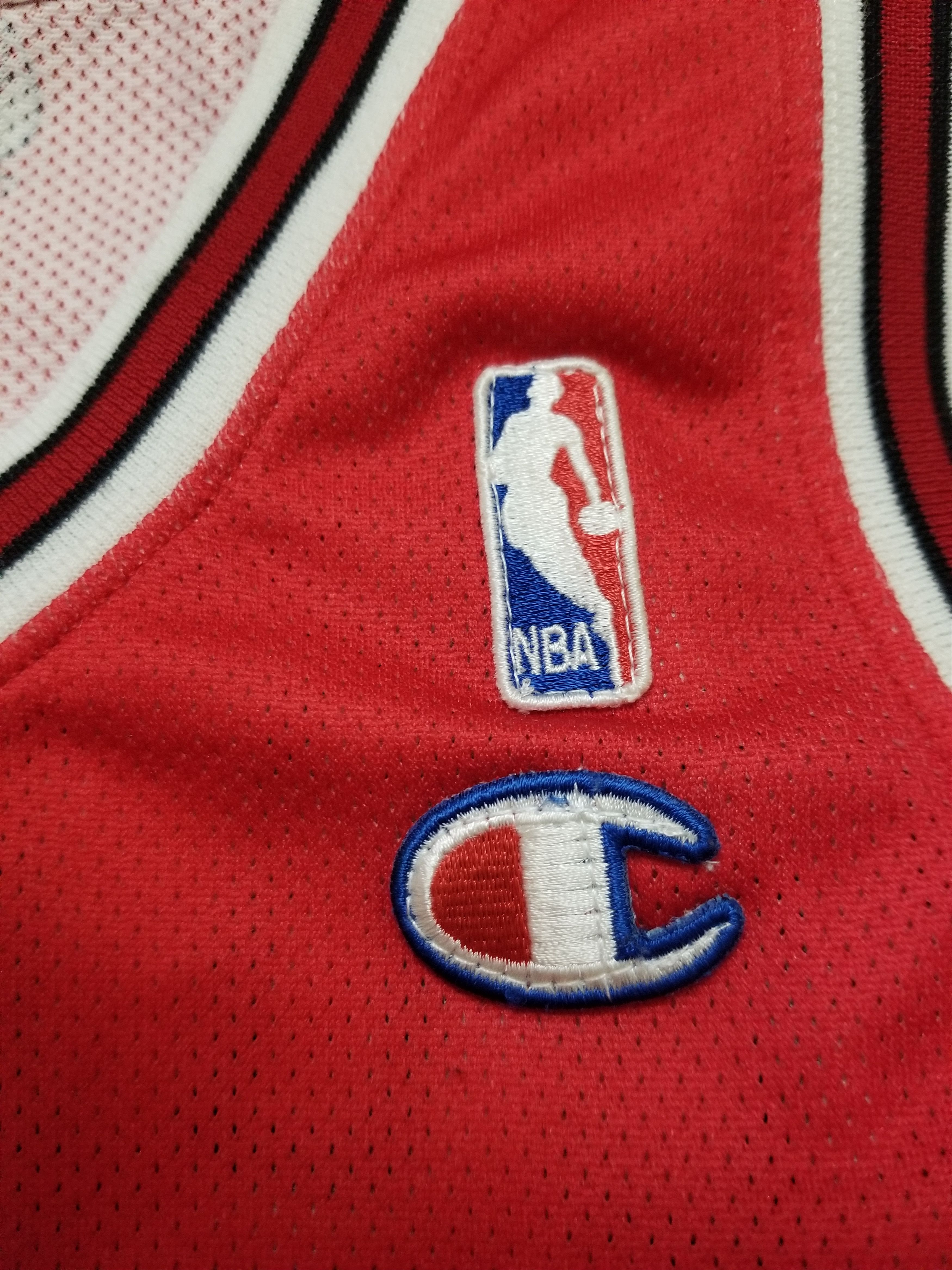 Champion Vintage Champion Toni Kukoc Chicago Bulls #7 Jersey Size US XXL / EU 58 / 5 - 19 Thumbnail