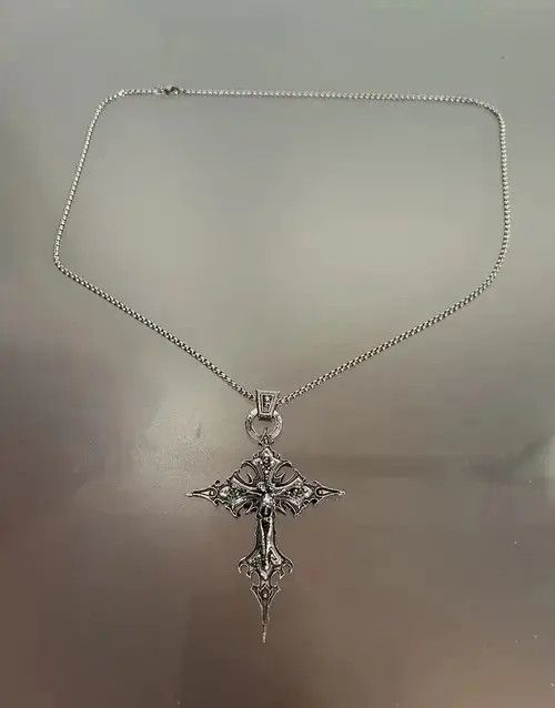 Jewelry Gothic Skeleton Cross Necklace Size ONE SIZE - 2 Thumbnail