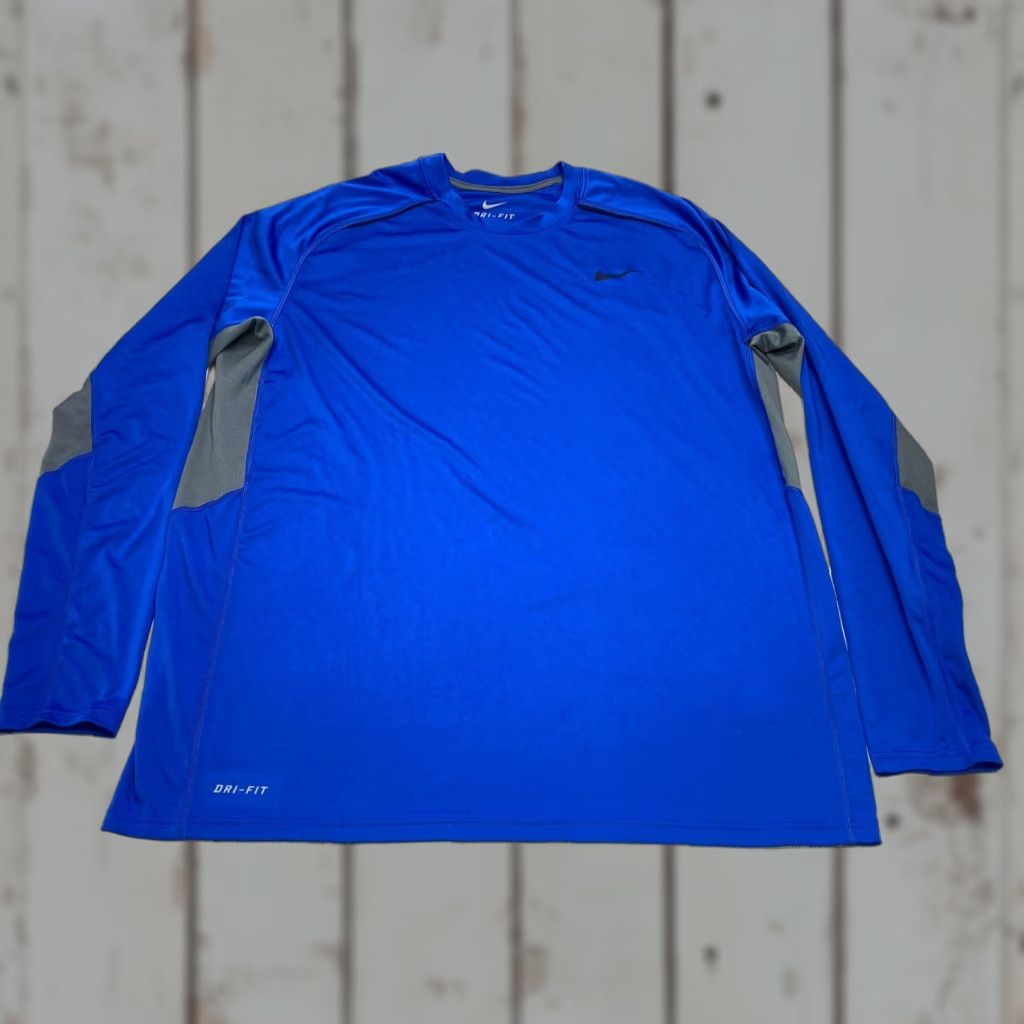 Nike Nike Dri-Fit Performance Legacy Long Sleeve Shirt XL Men Blue 645385-010 Nike Dri-Fit Legacy Long Sleeve 7236 Size US XL / EU 56 / 4 - 1 Thumbnail