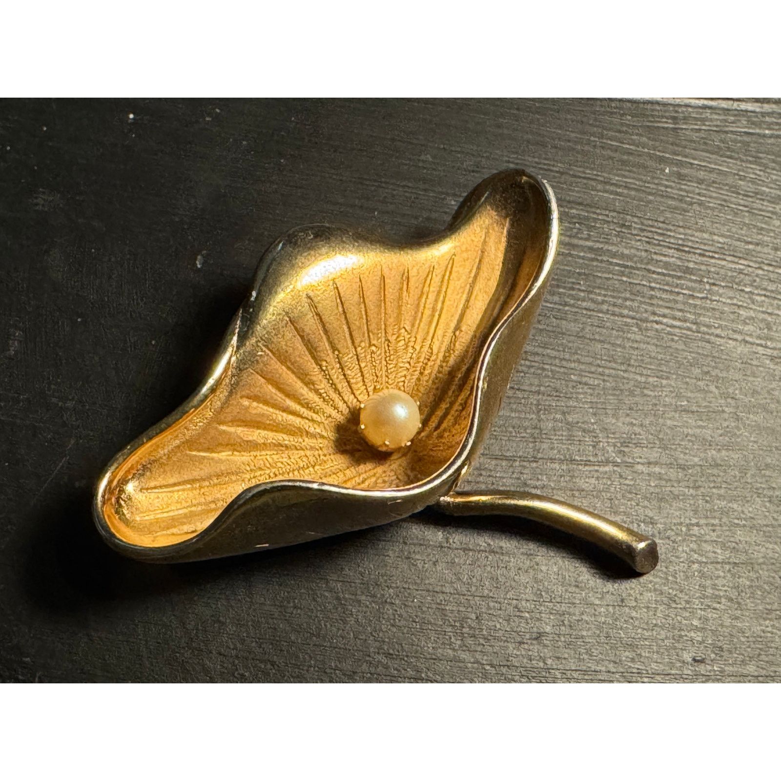 Other Vintage Marvella Gold Tone Brooch Center Pearl Ginkao Leaf Size ONE SIZE - 1 Thumbnail