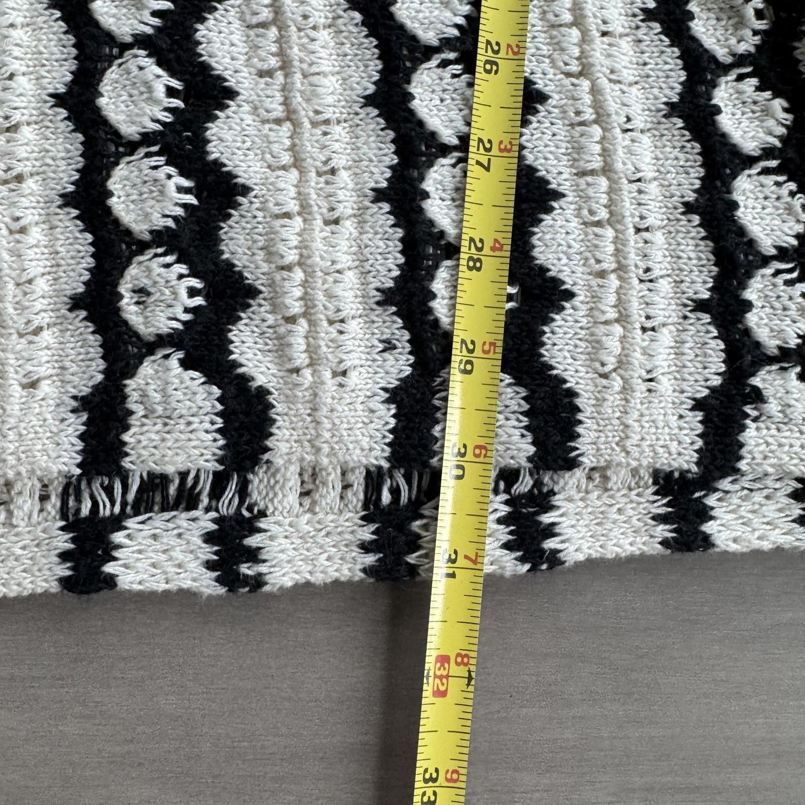 Abercrombie & Fitch Abercrombie and Fitch Men's Black & White Knit Shirt Size M Size US M / EU 48-50 / 2 - 6 Thumbnail