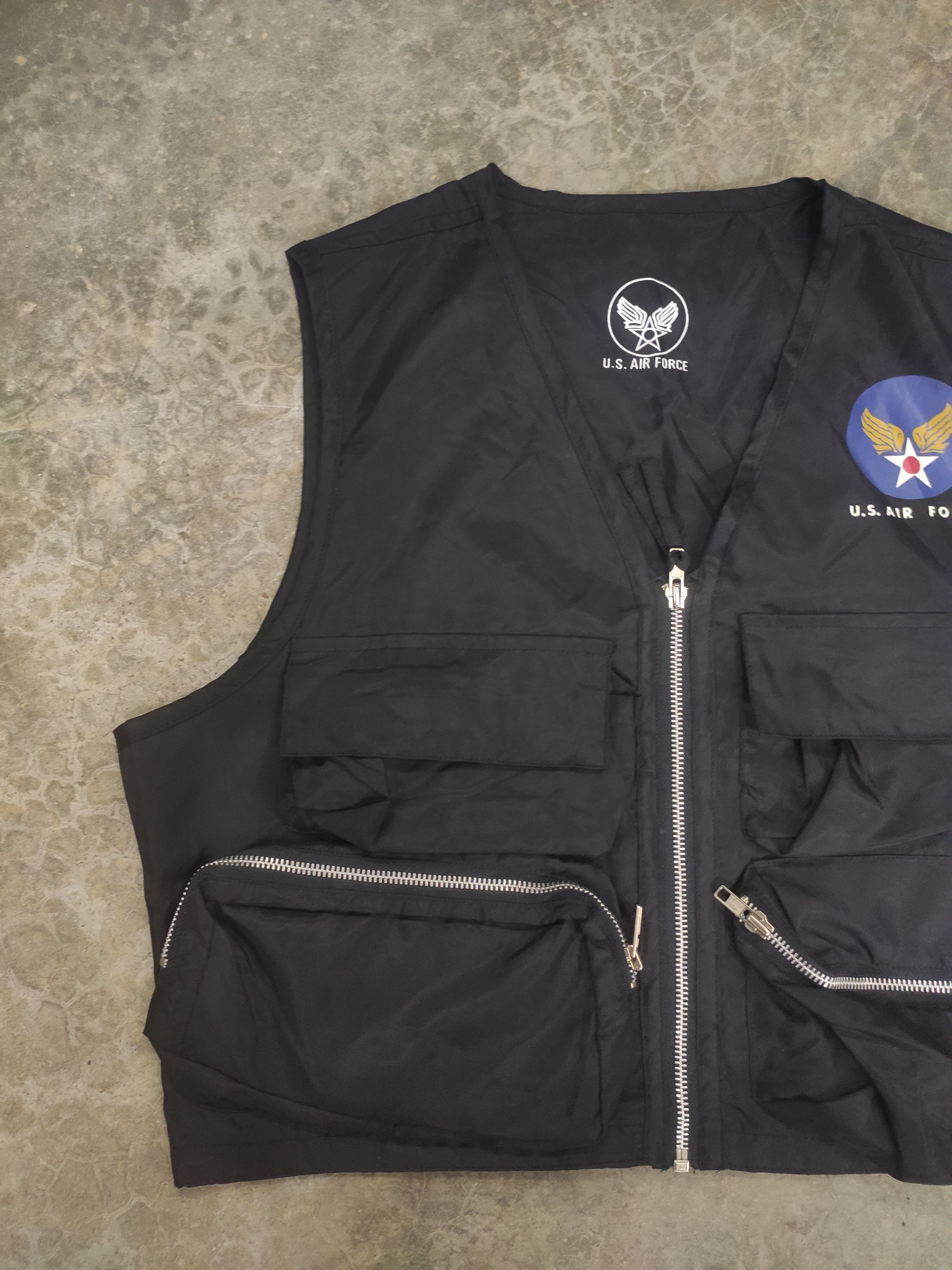 Avirex Vintage US Air force vest tactical design Size US M / EU 48-50 / 2 - 4 Thumbnail