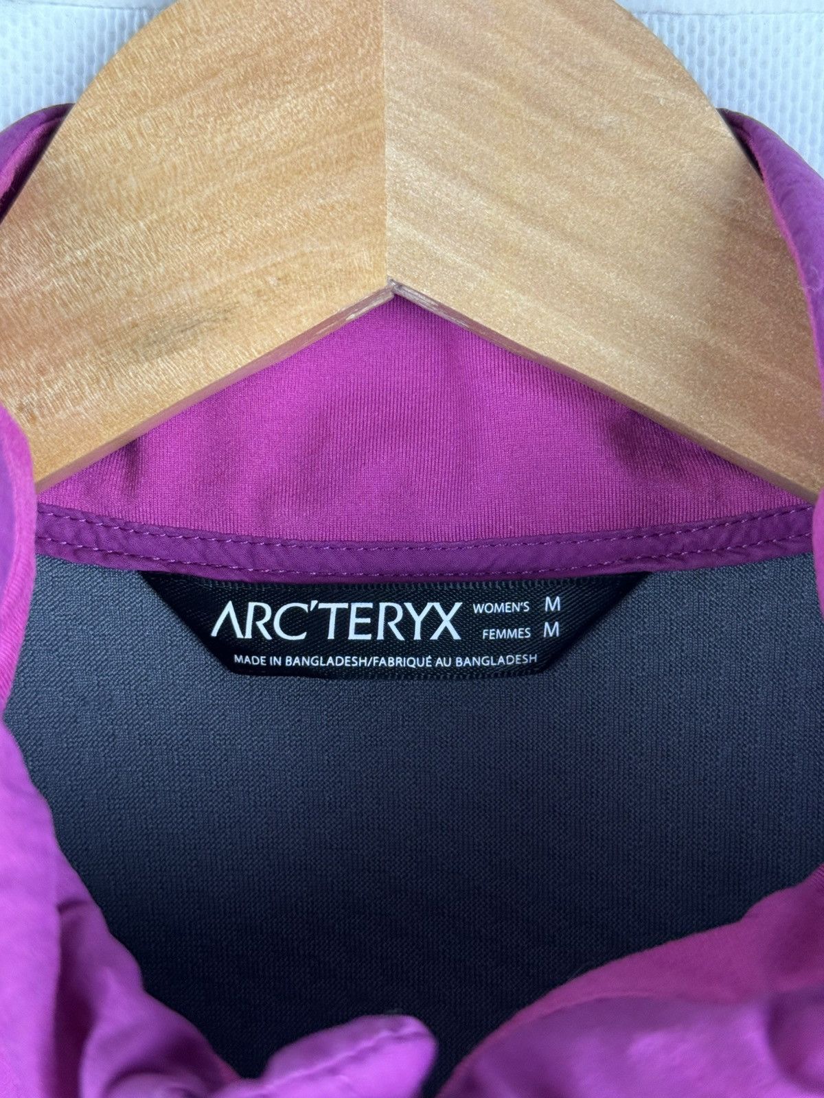 Arc'teryx Arcteryx Outdoor Nylon Atom LT Full Zip Windbreaker Jacket Size M / US 6-8 / IT 42-44 - 10 Thumbnail