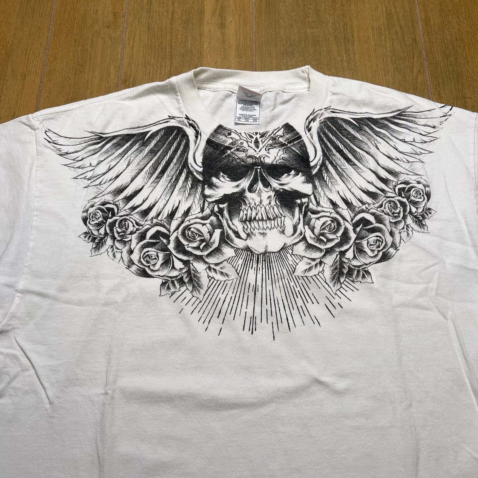 Vintage Skull Wings Graphic T Shirt XL White Biker Gothic Y2K Size US XL / EU 56 / 4 - 2 Thumbnail