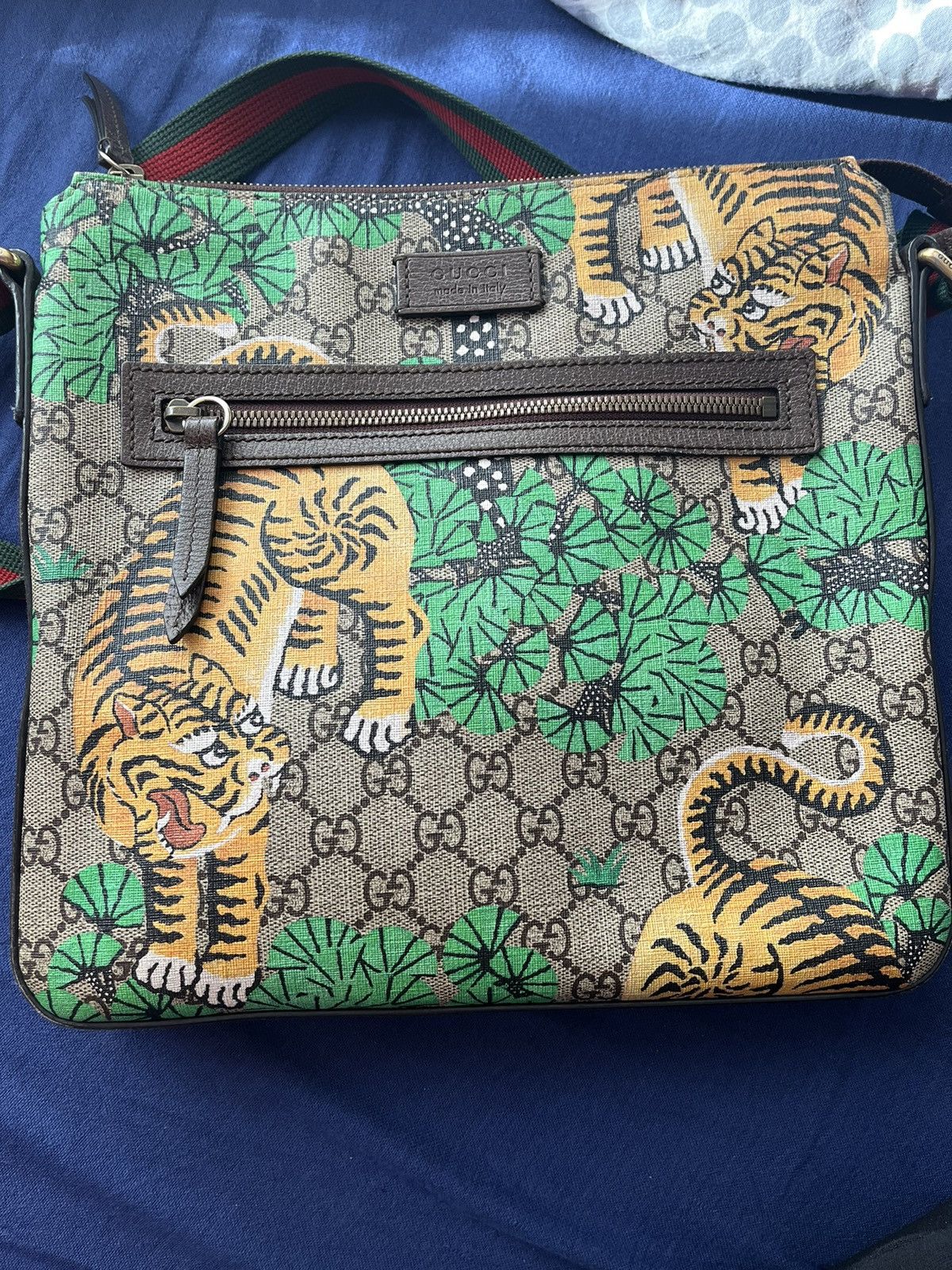 Limited Edition Gucci Bengal Tiger Messenger Bag
