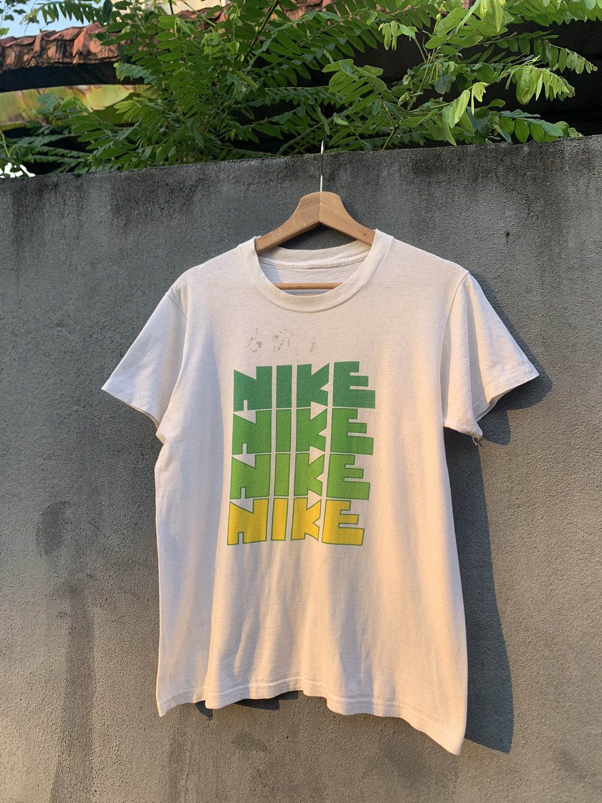 Nike Vintage 70s Nike Block Marathon shirt Size US S / EU 44-46 / 1 - 2 Thumbnail