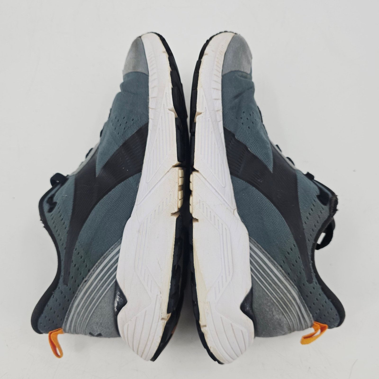 Diadora Diadora Mythos Blushield Vigore 2 Running Sneaker Grey 11 Size US 11 / EU 44 - 5 Thumbnail