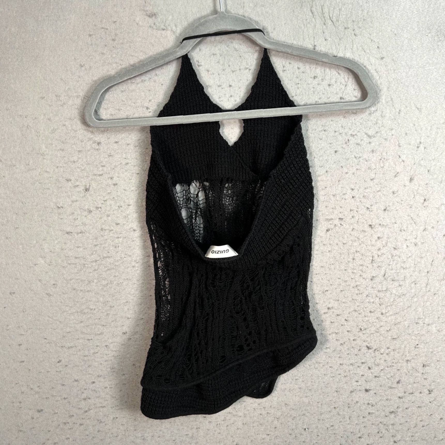 Guizio Black Crochet Halter Tank Top Keyhole Design Womens Size Small Shirt Adult Womens Small Black Crochet Halter Tank Top Guizio Womens Small