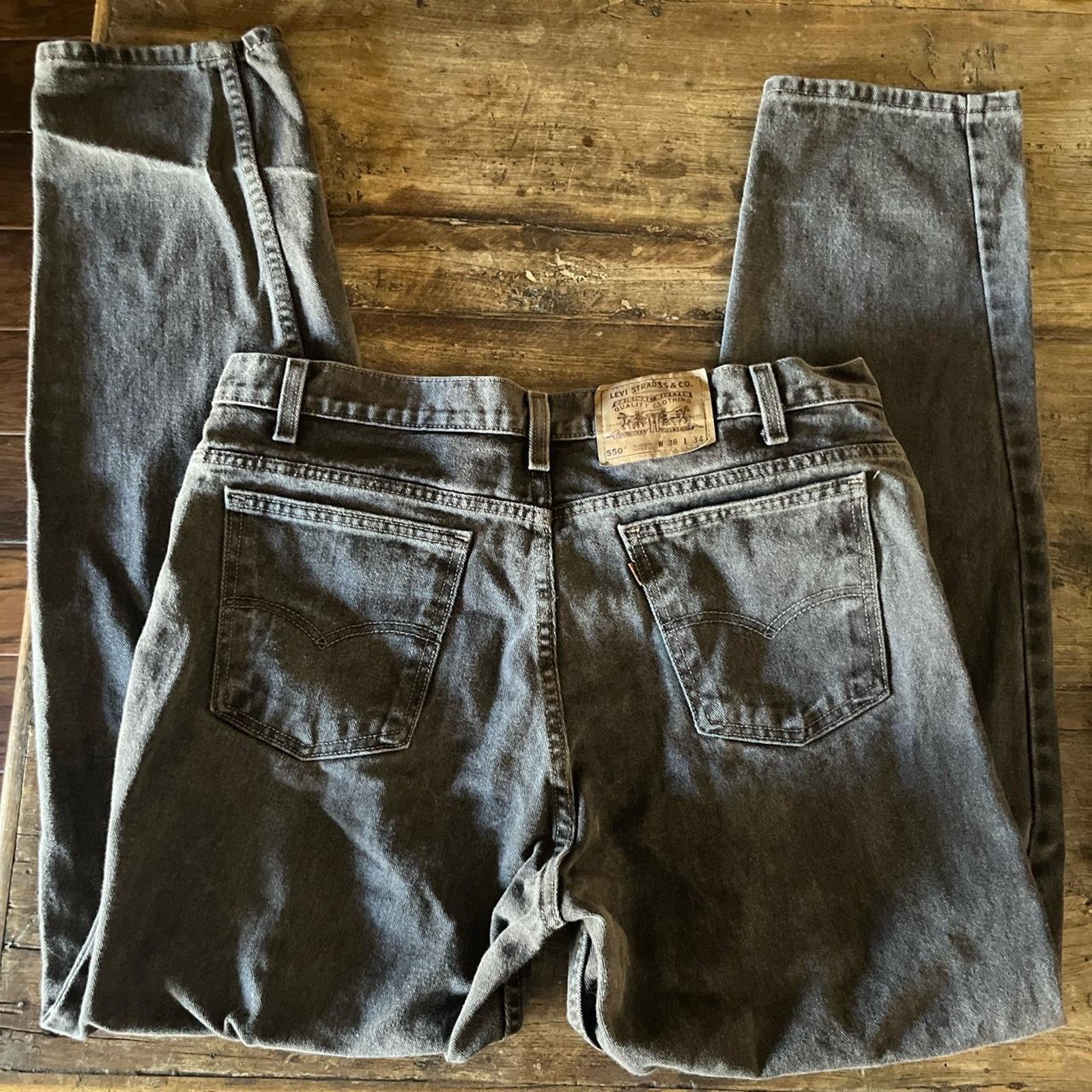Levi's Chocolate Brown relaxed fit 550 Orange tab levis 36 Size US 36 / EU 52 - 1 Thumbnail