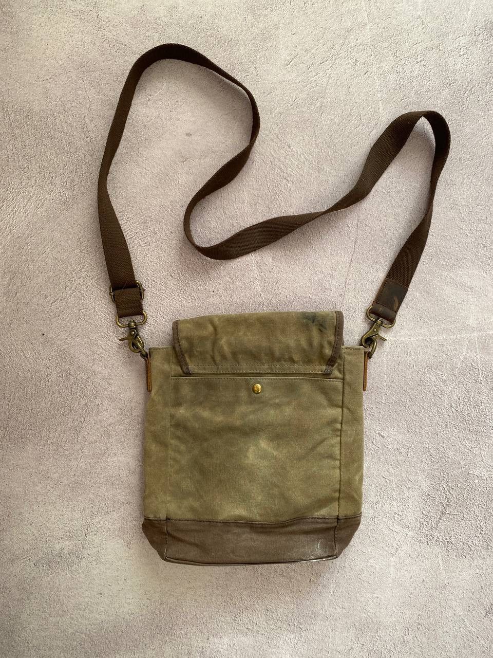 KMRii Diesel style faded vintage distressed sling bag Size ONE SIZE - 7 Thumbnail