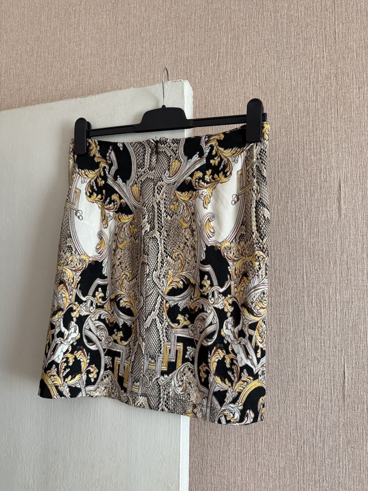 Just Cavalli Vintage Just Cavalli Skirt Women Baroque Print Mini Pencil Size M / US 6-8 / IT 42-44 - 7 Thumbnail