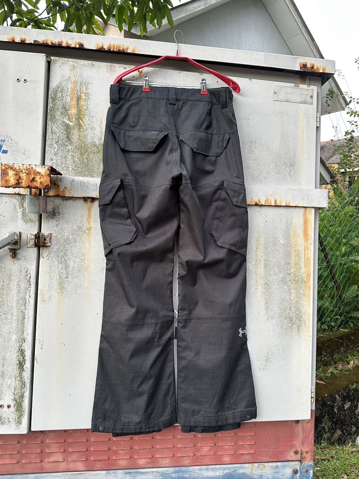 Under Armour 👹Under Armor Tactical Cargo Pants Size US 31 - 7 Thumbnail