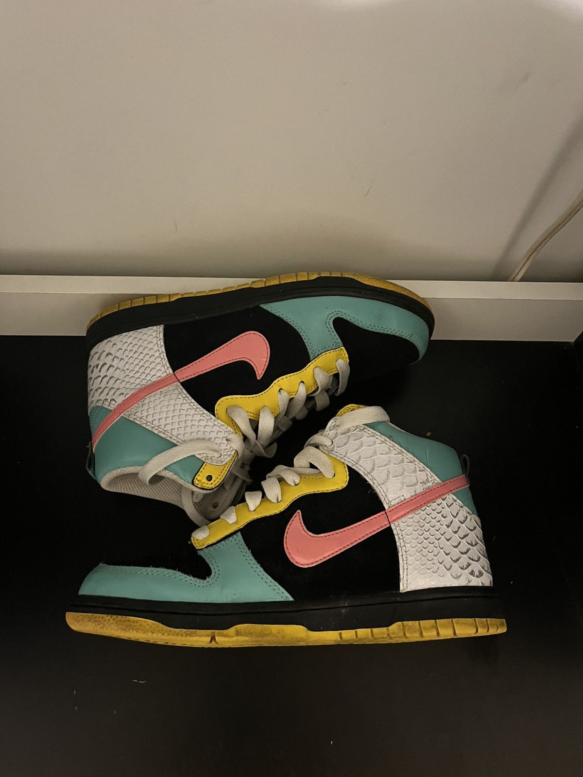 Nike Nike Dunk High 6.0 Mint Yellow Pink Women’s 7 342257-061 Size US 7 / IT 37 - 4 Thumbnail