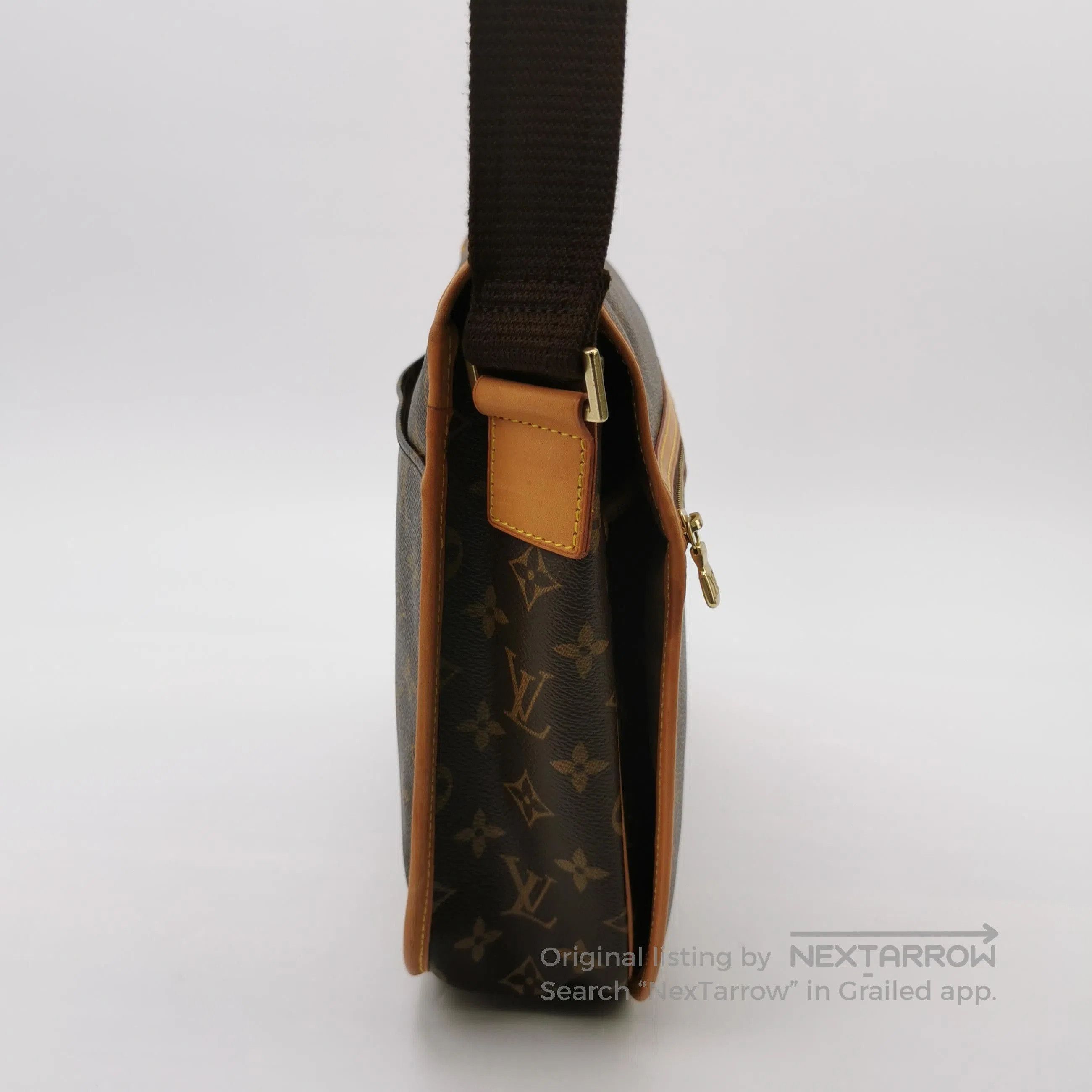 Louis Vuitton Louis Vuitton Bosphore Monogram Messenger Crossbody Bag. Size ONE SIZE - 1 Thumbnail