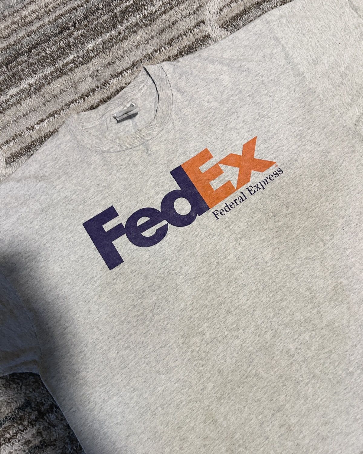 Other Vintage Fedex Express The World On Time Gray T-Shirt Size US XXL / EU 58 / 5 - 2 Thumbnail