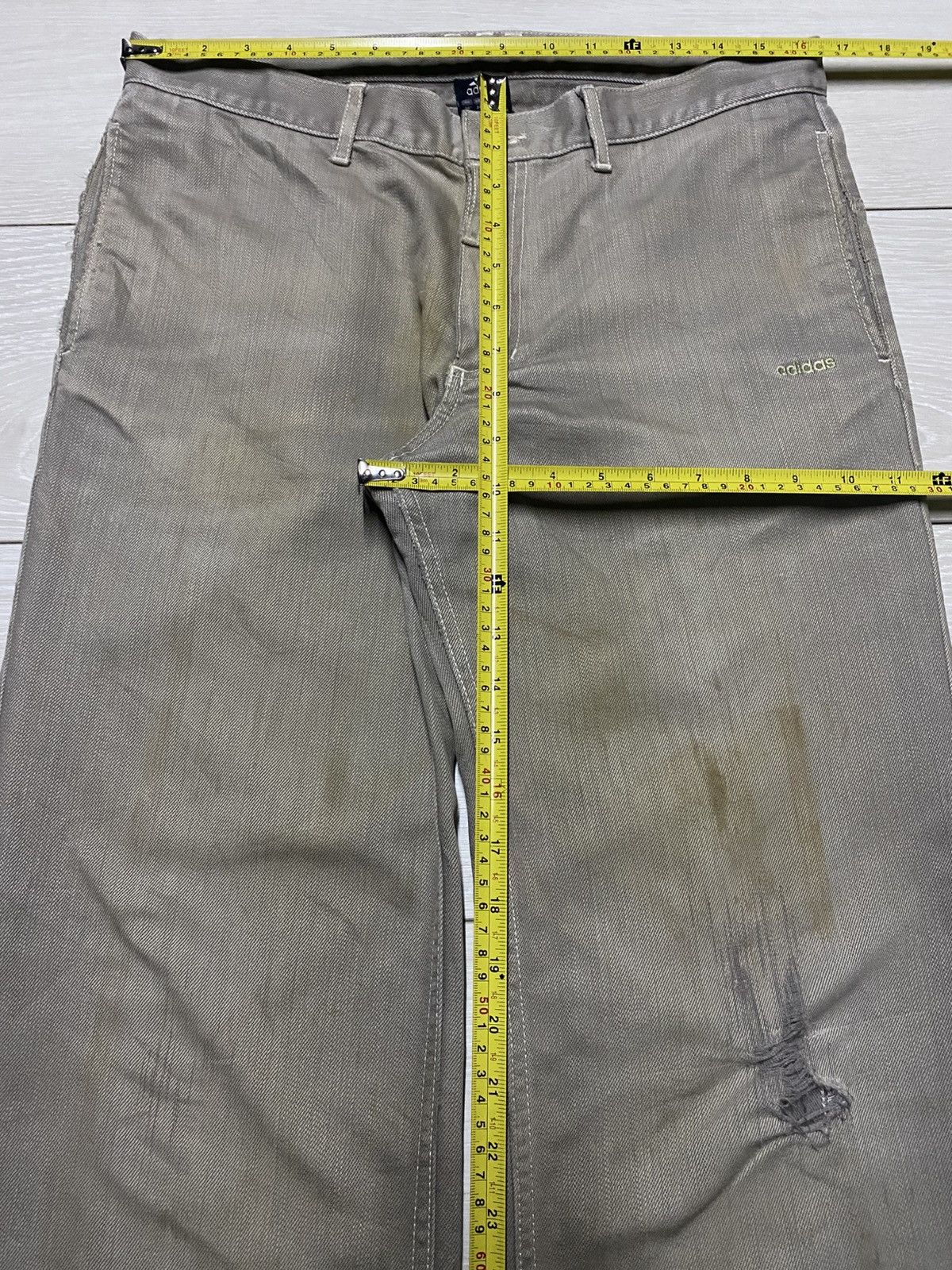 Adidas Adidas beidge Grunge Distressed Baggy Jeans Size US 33 - 12 Thumbnail