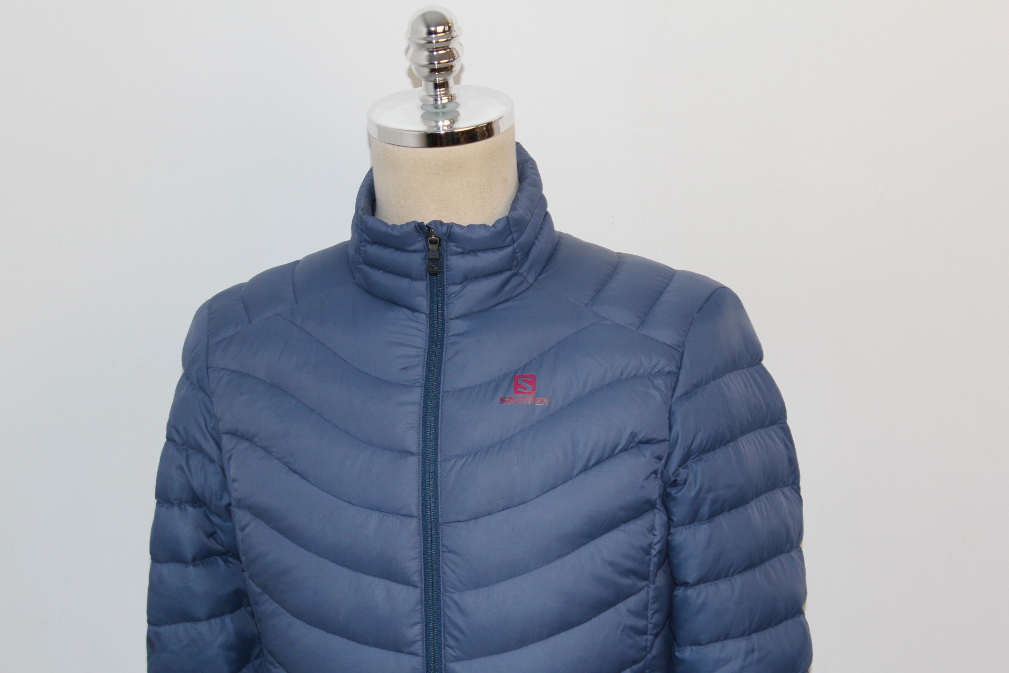 Other Salomon Blue Down Hooded Jacket Size US L / EU 52-54 / 3 - 4 Thumbnail