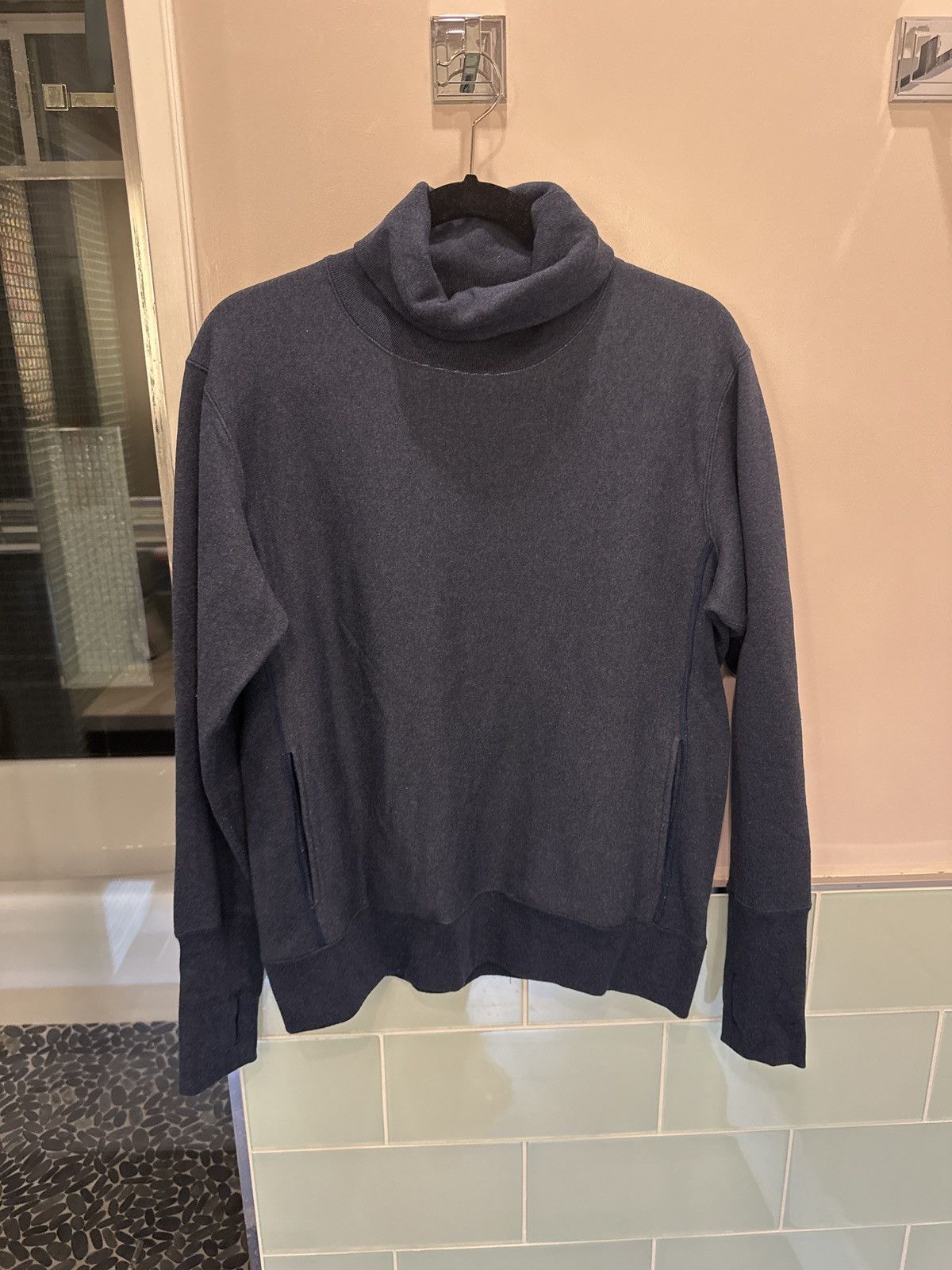 *A VONTADE A VONTADE - Turtle Neck Sweatshirt L/S Men’s Medium Size US M / EU 48-50 / 2 - 2 Thumbnail