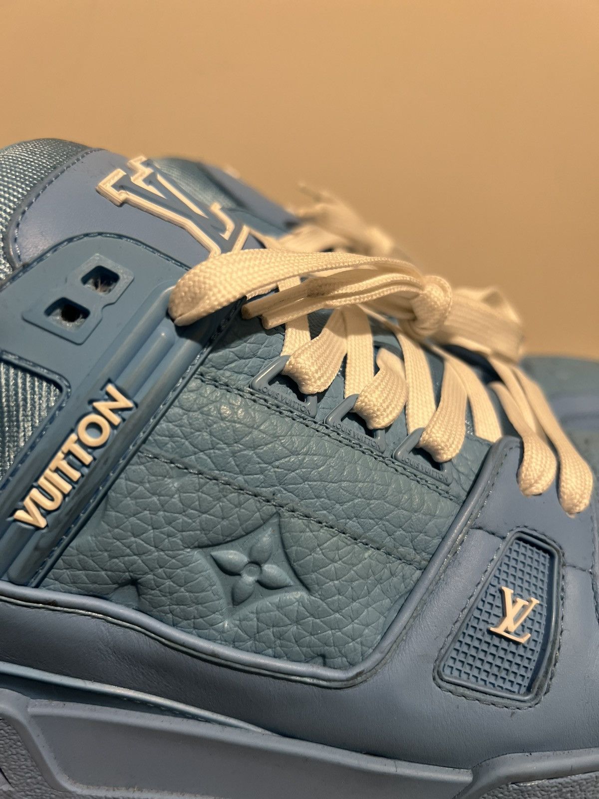 Louis Vuitton Louis Vuitton Trainer ‘SKY BLUE’ Size US 12 / EU 45 - 4 Thumbnail