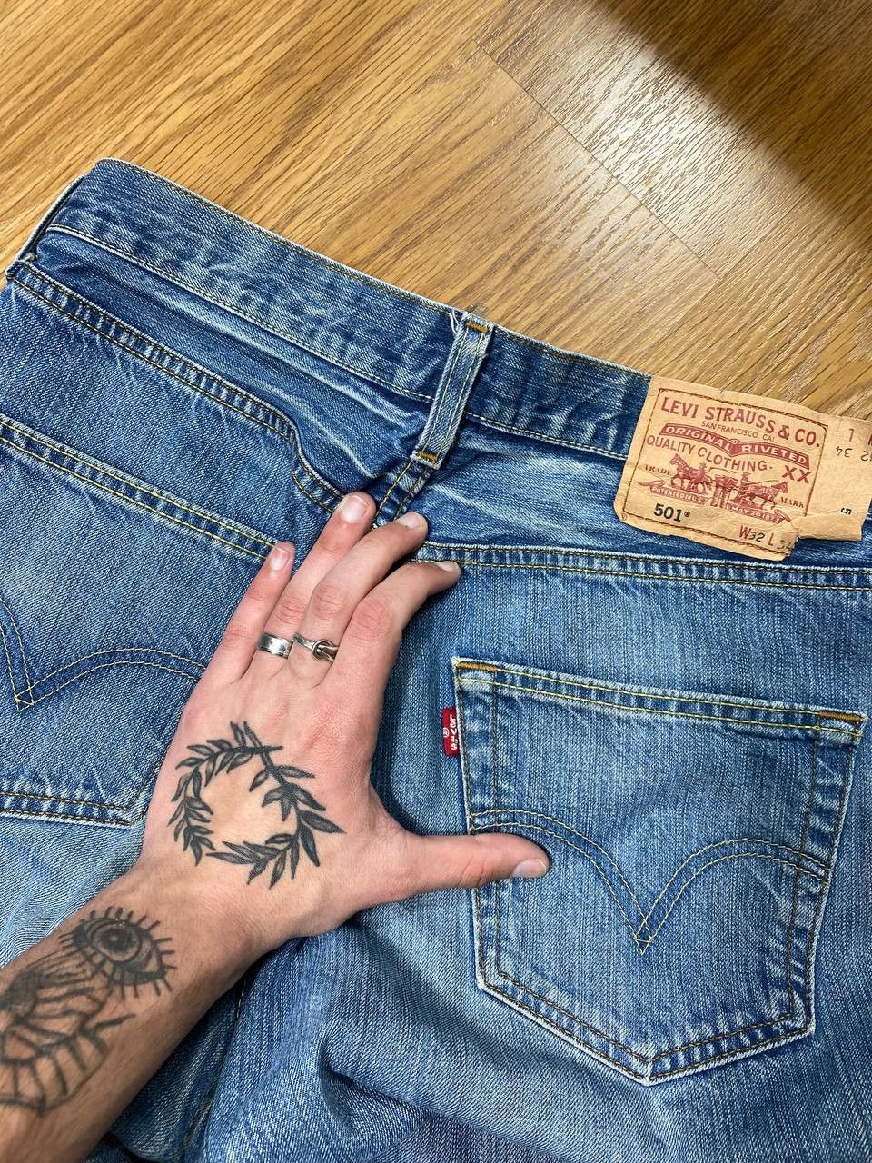 Levi's × Vintage Vintage 90s Levi’s 501 Boot Cut Made in USA Size US 32 / EU 48 - 8 Thumbnail