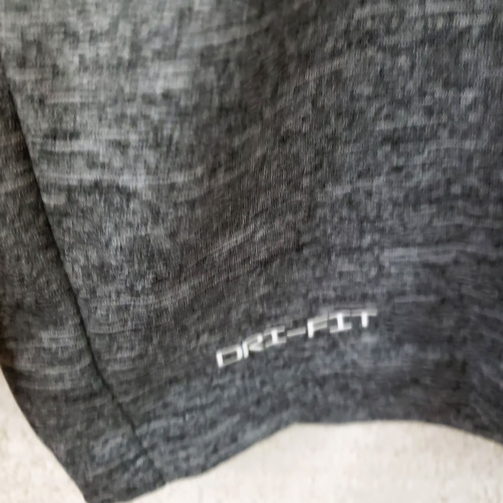 Nike Nike Longsleeve Hooded Dri-Fit Hydroguard Medium Hoodie UPF-40 Nike Swim Gray Mens M Hoodie Size US M / EU 48-50 / 2 - 7 Thumbnail