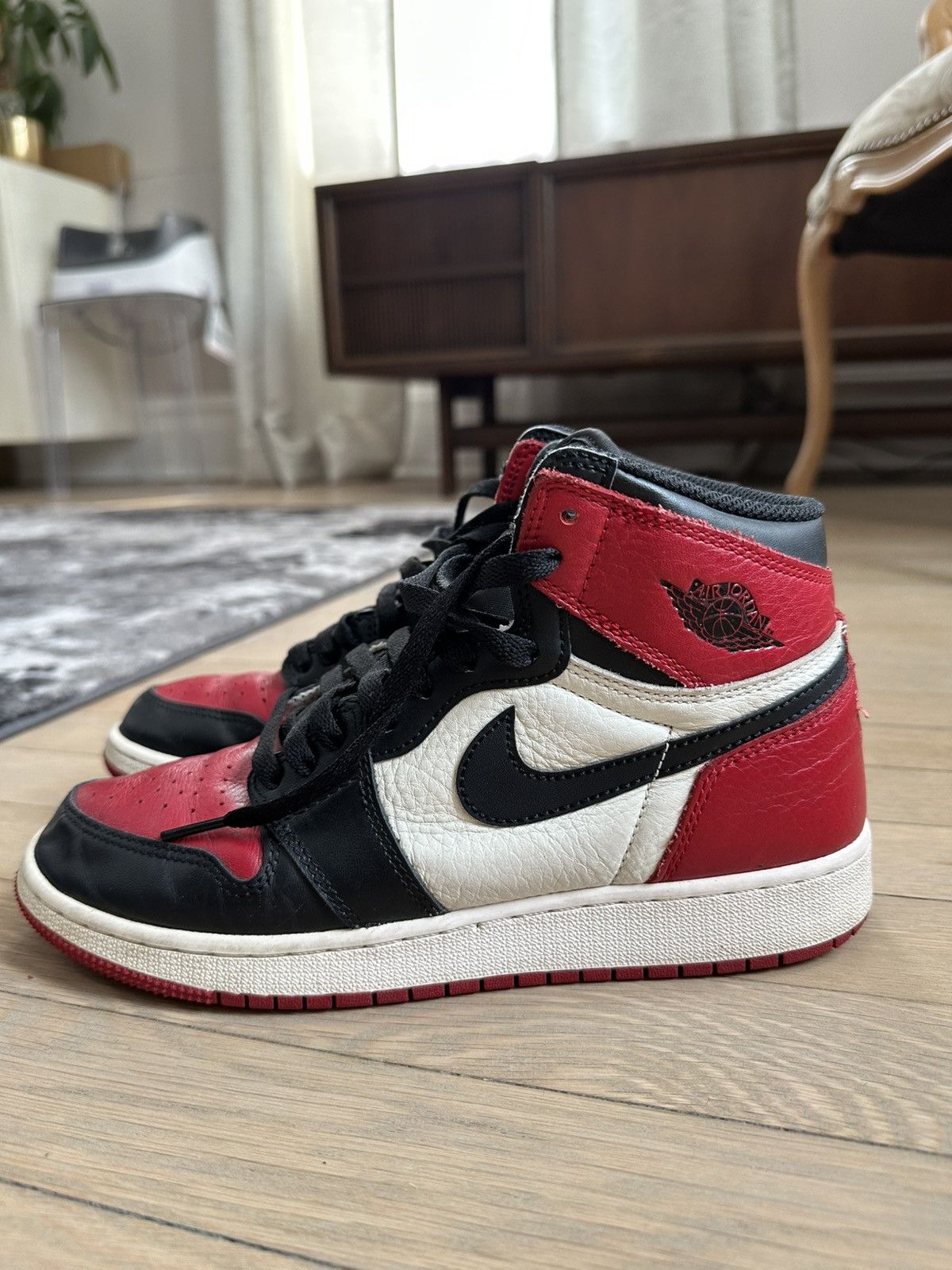 Nike Air Jordan 1 Chicago Size US 7.5 / IT 37.5 - 3 Thumbnail
