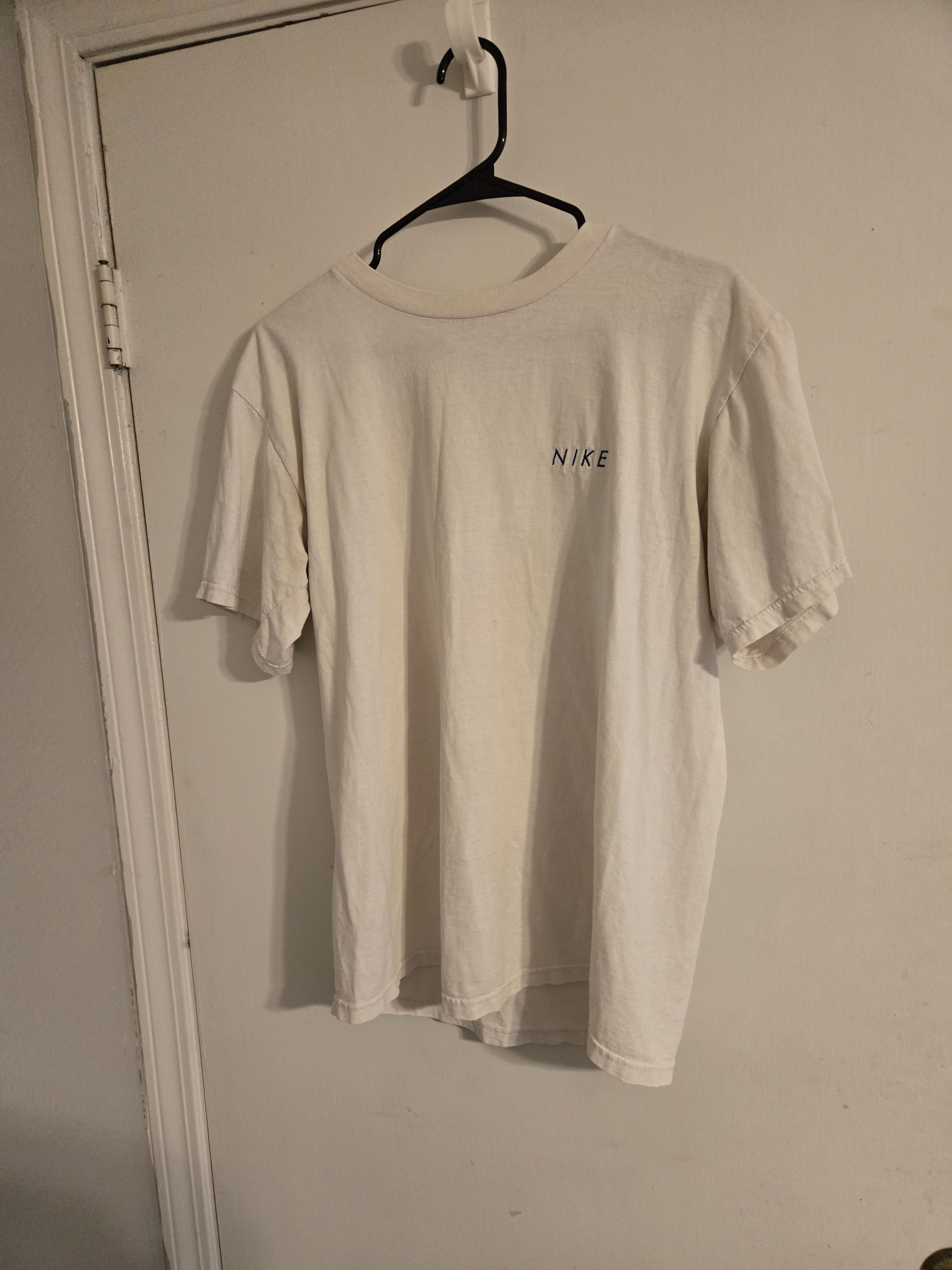 Nike Vintage Nike 90s Tee Size US M / EU 48-50 / 2 - 1 Thumbnail